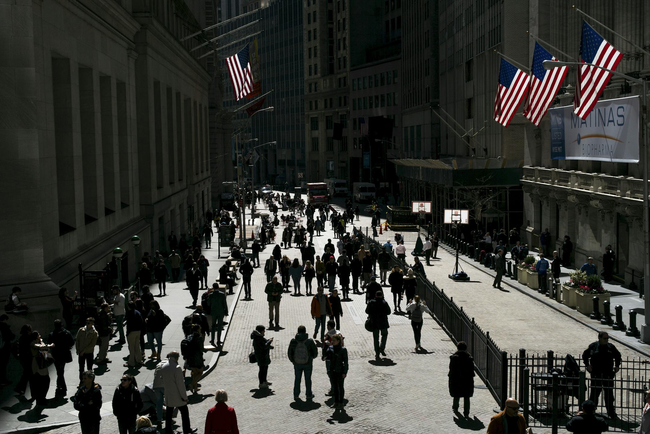 The Trump administration projects average annual growth of 3 percent, too optimistic for many on Wall Street.