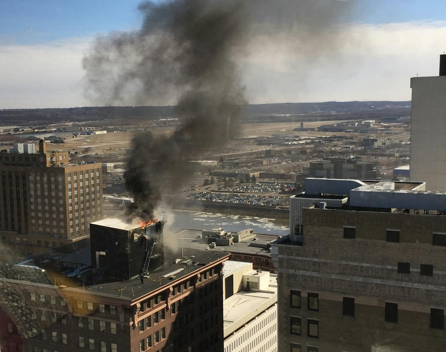 A fire in an elevator penthouse on the roof of the 16-story Endicott building at 4th and Robert streets was safely extinguised by crews from St. Paul Fire Tuesday.