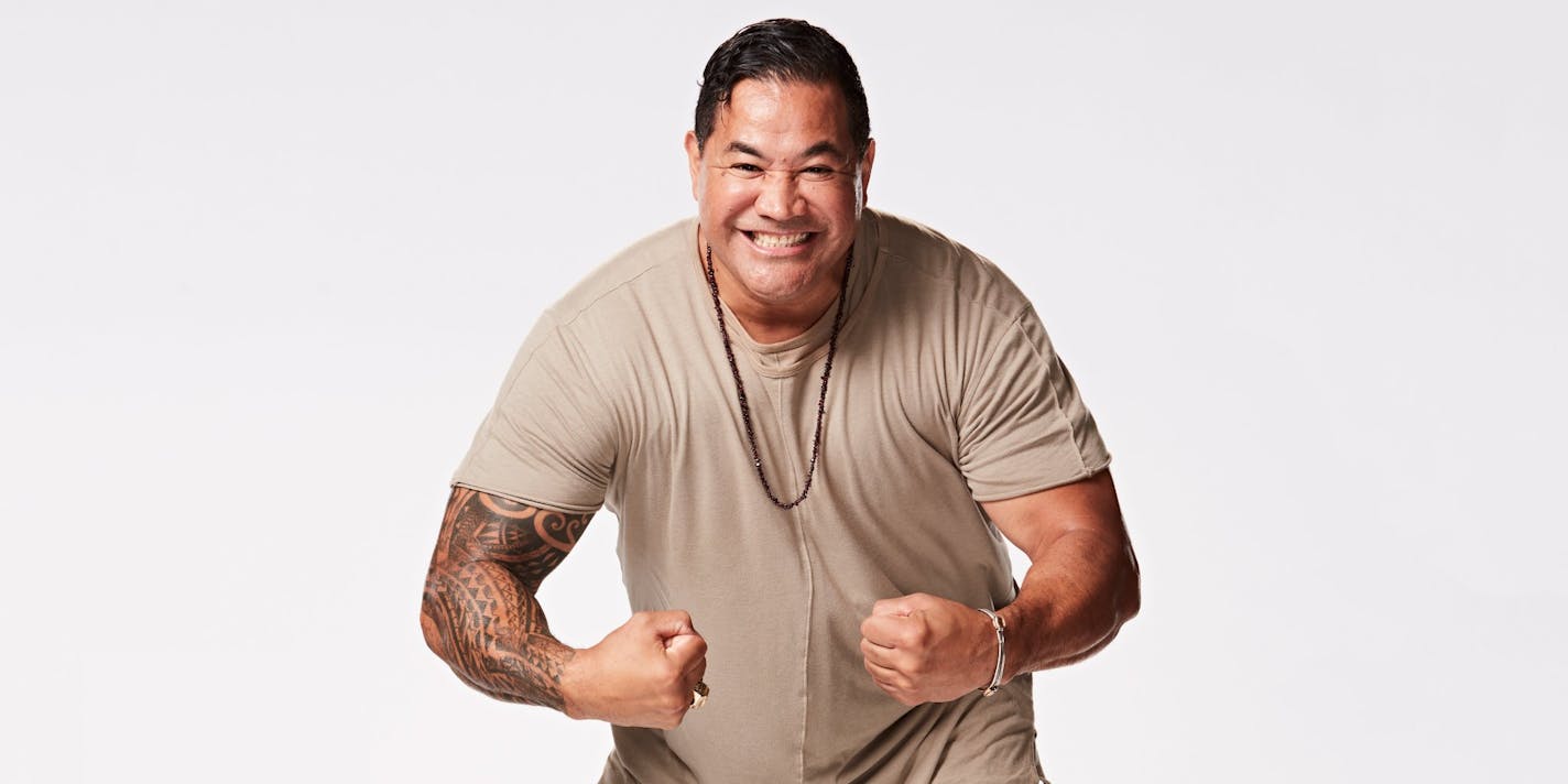 Former Vikings player Esera Tuaolo is competing on "The Voice."