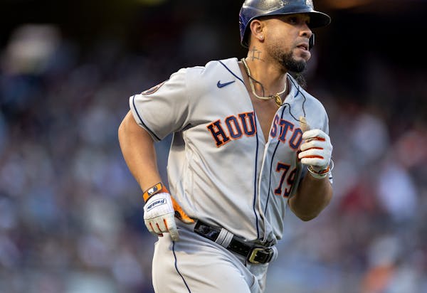 José Abreu belted two home runs for the Astros on Tuesday at Target Field.