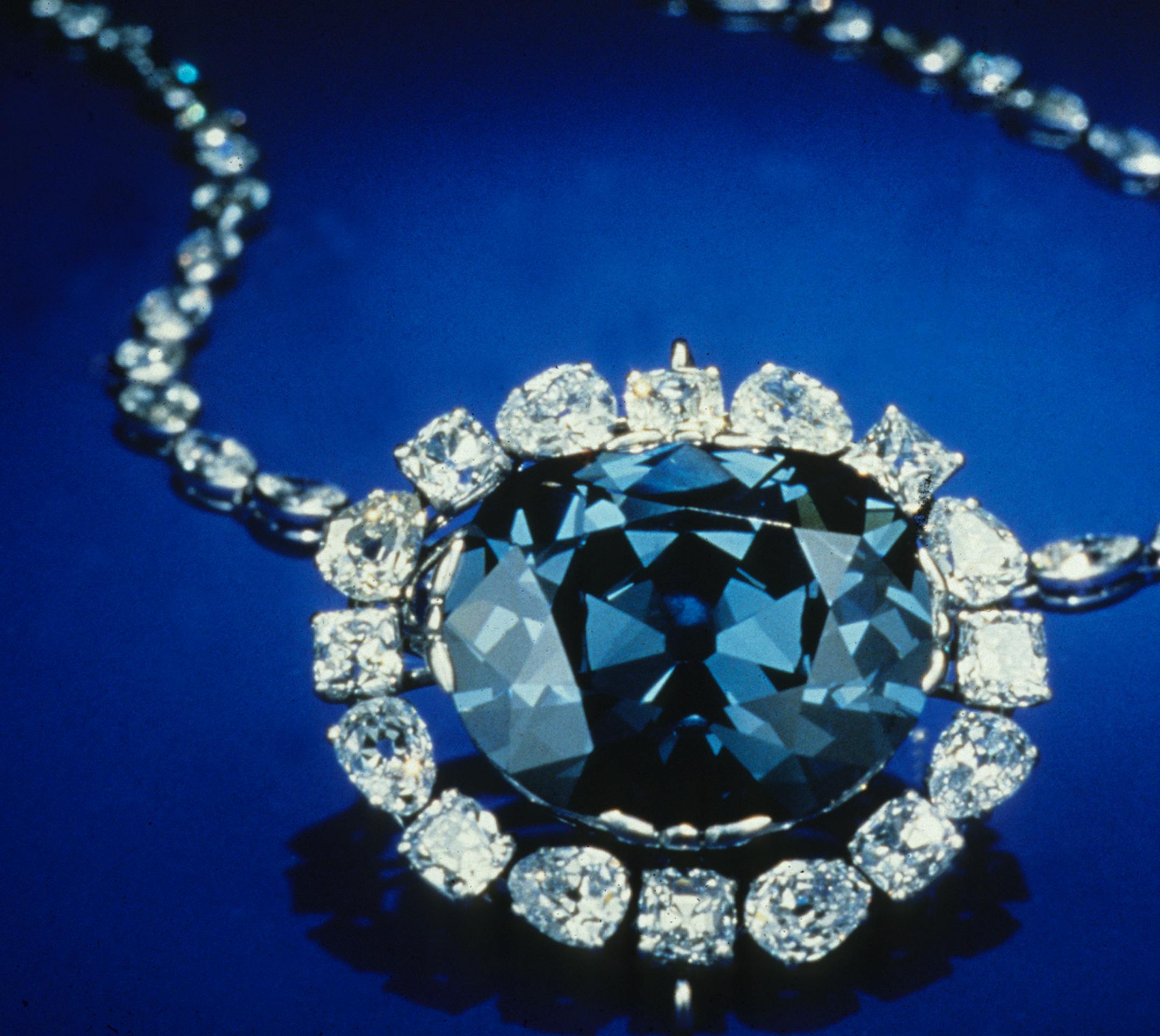 Smithsonian Collections. Hope Diamond