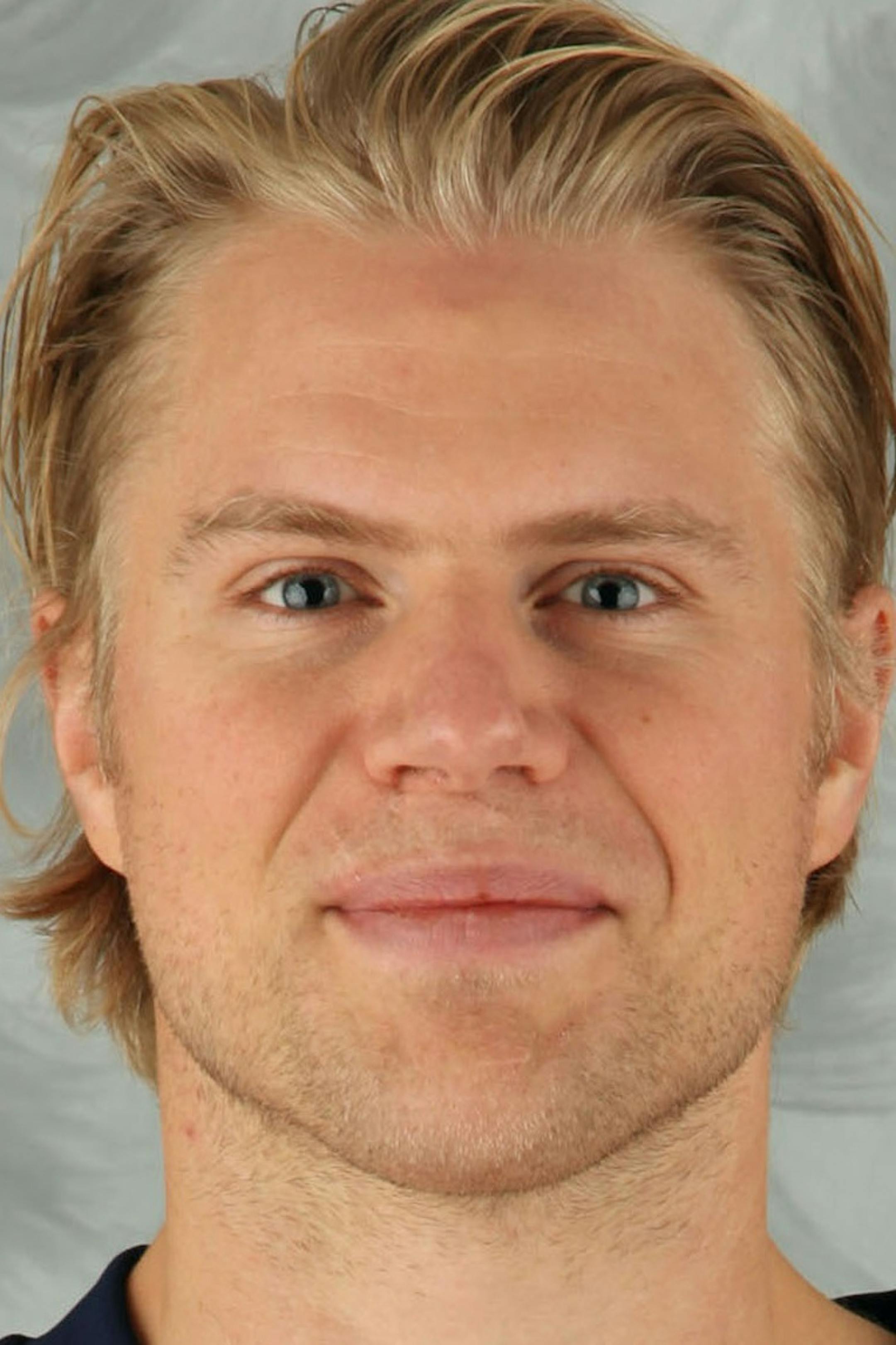 SUNRISE, FL - SEPTEMBER 18: Sean Bergenheim #20 of the Florida Panthers poses for his official headshot for the 2014-2015 season on September 18, 2014 at the BB&T Center in Sunrise, Florida. (Eliot J. Schechter/NHLI via Getty Images) *** Local Caption *** Sean Bergenheim ORG XMIT: 503032339 ORG XMIT: MIN1502251855504253
