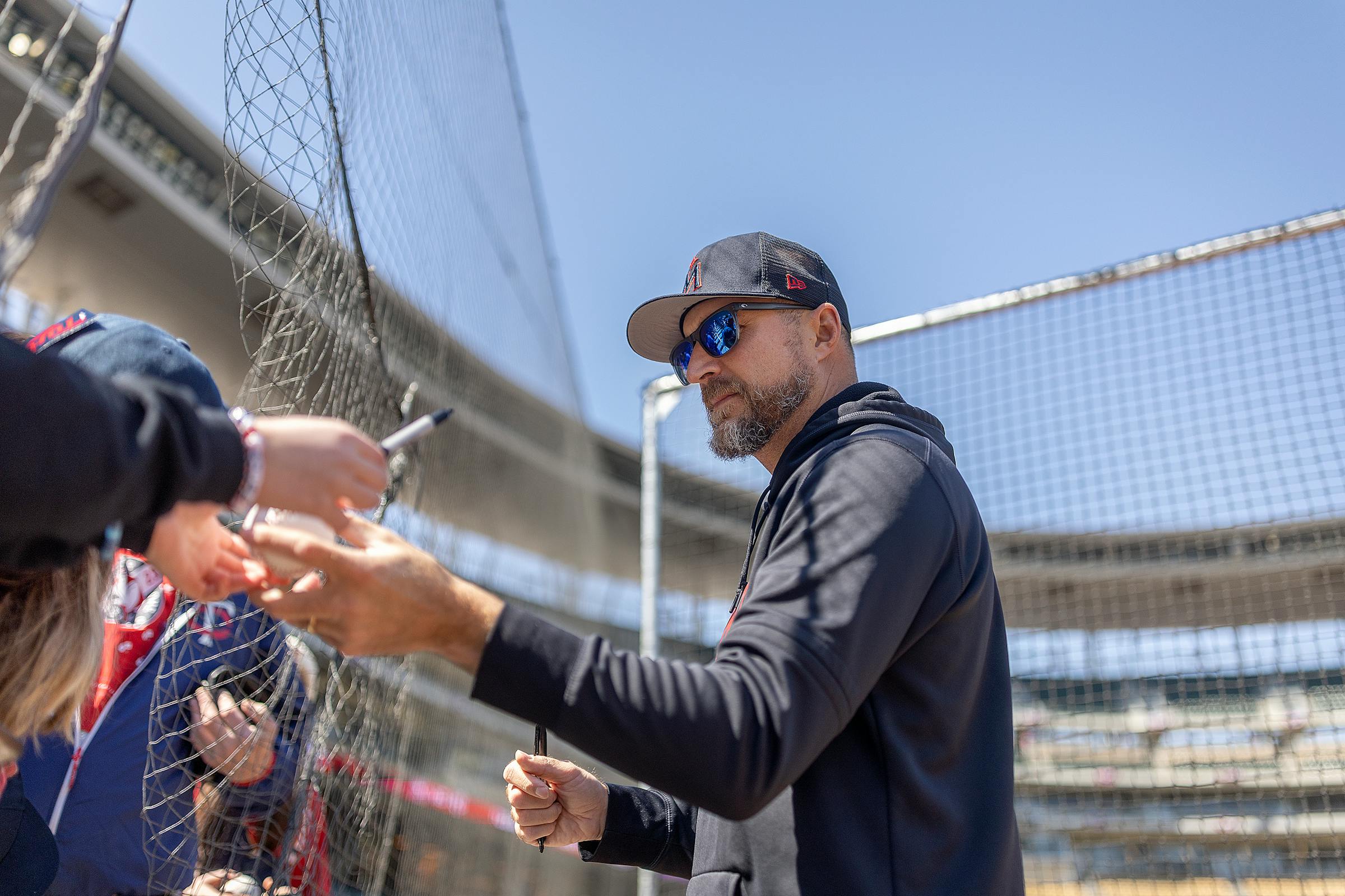 It's twin sons — Enzo and Nino — for Twins manager Rocco Baldelli and