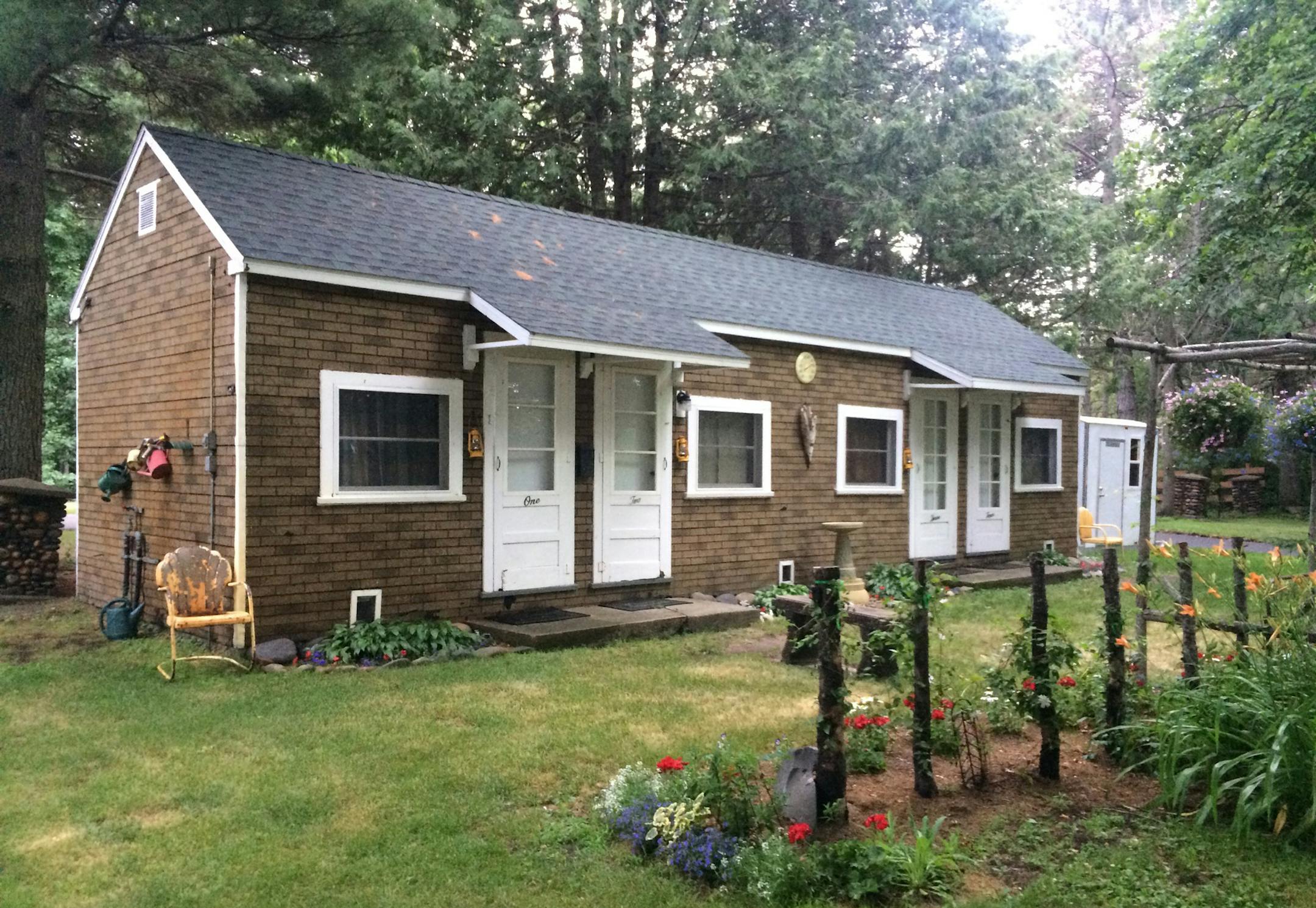McMillen family cabin grounds include former cottage with four units.