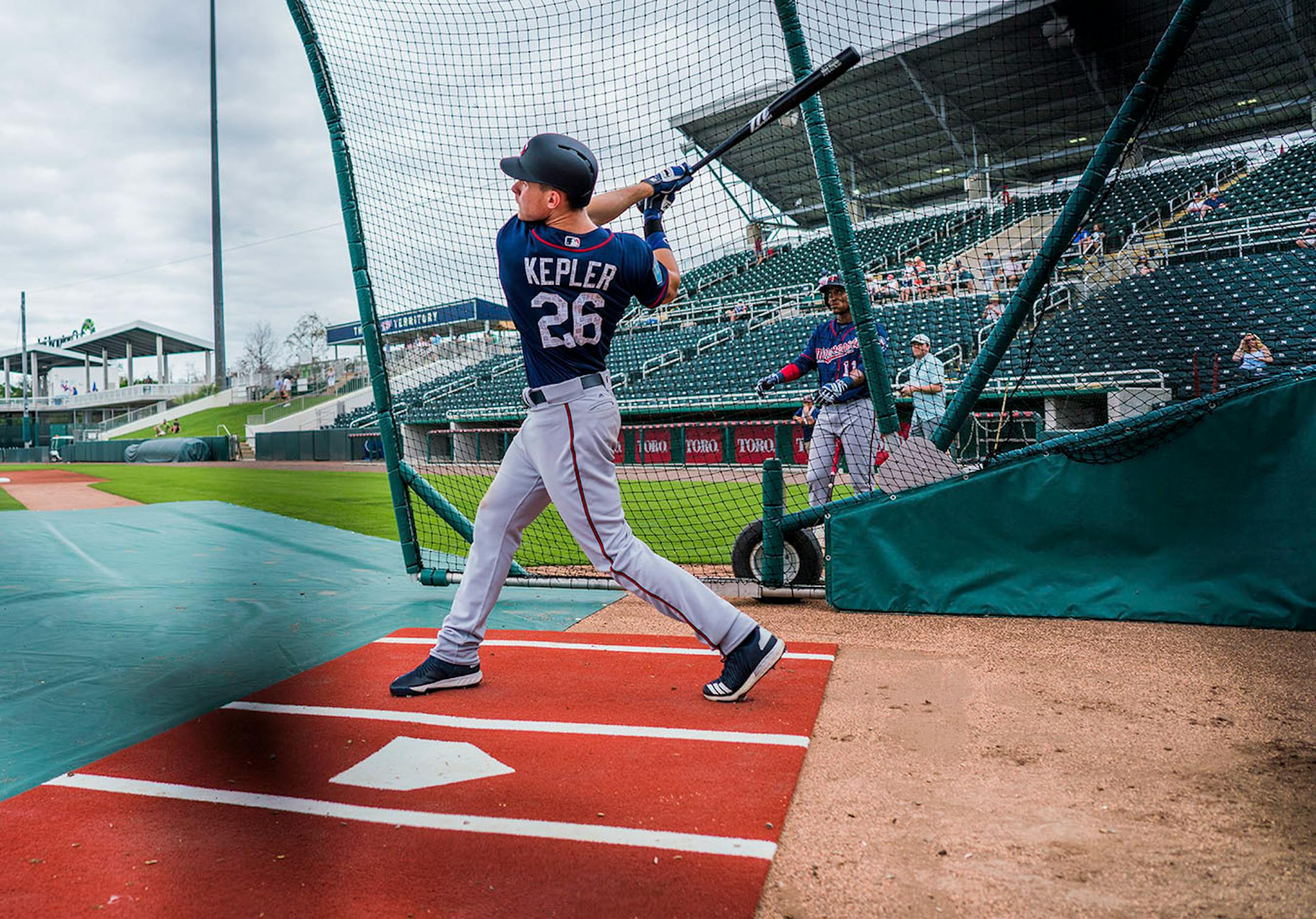 Twins outfielder Max Kepler (26) practiced his batting.