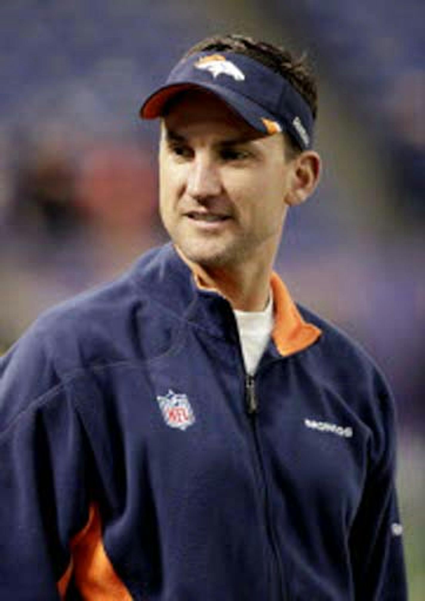 Broncos defensive coordinator Dennis Allen has accepted an offer to become head coach of the Oakland Raiders.