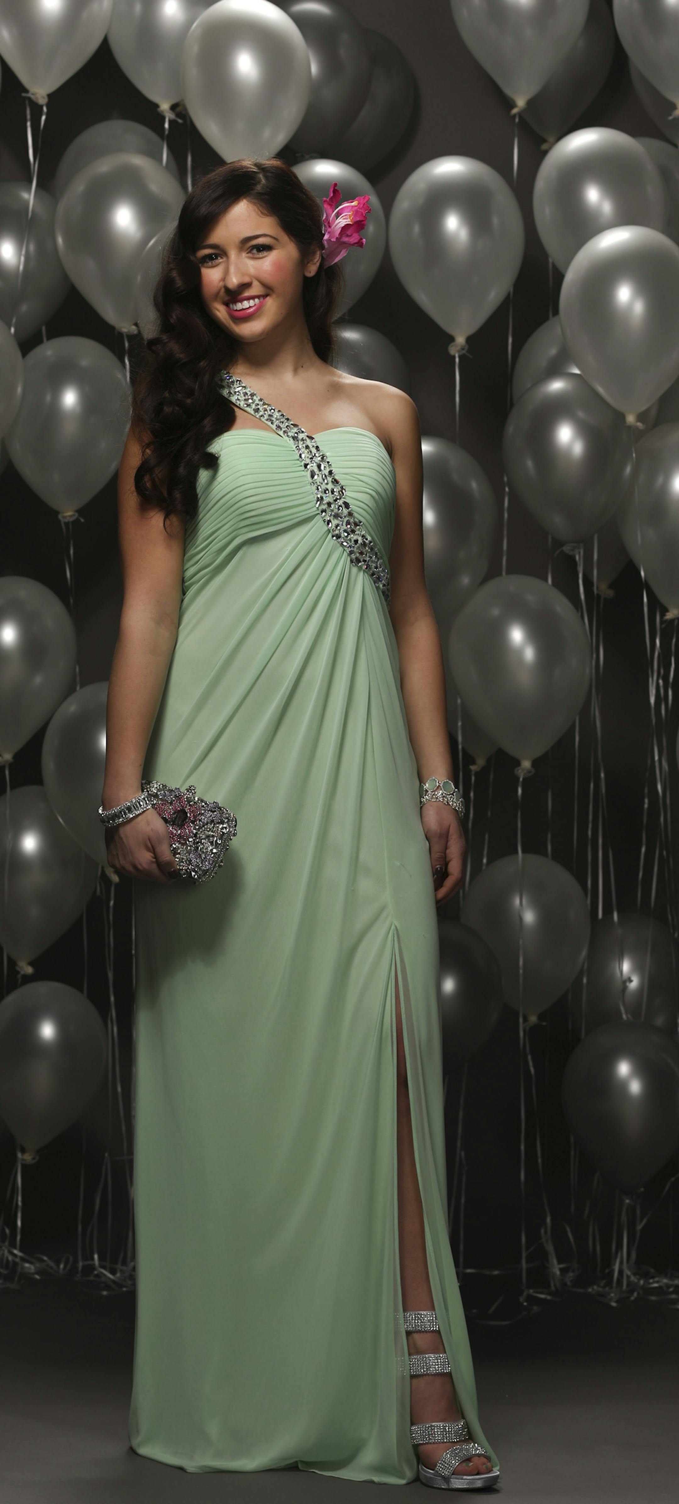 Emilee Hassanzadeh, a senior at Bloomington Jefferson High School. ] JEFF WHEELER &#x201a;&#xc4;&#xa2; jeff.wheeler@startribune.com Prom looks that are variations on the theme, "What's old is new again." Photographed at the Mall of America on Tuesday evening, March 4, 2014. ] JEFF WHEELER &#x201a;&#xc4;&#xa2; jeff.wheeler@startribune.com