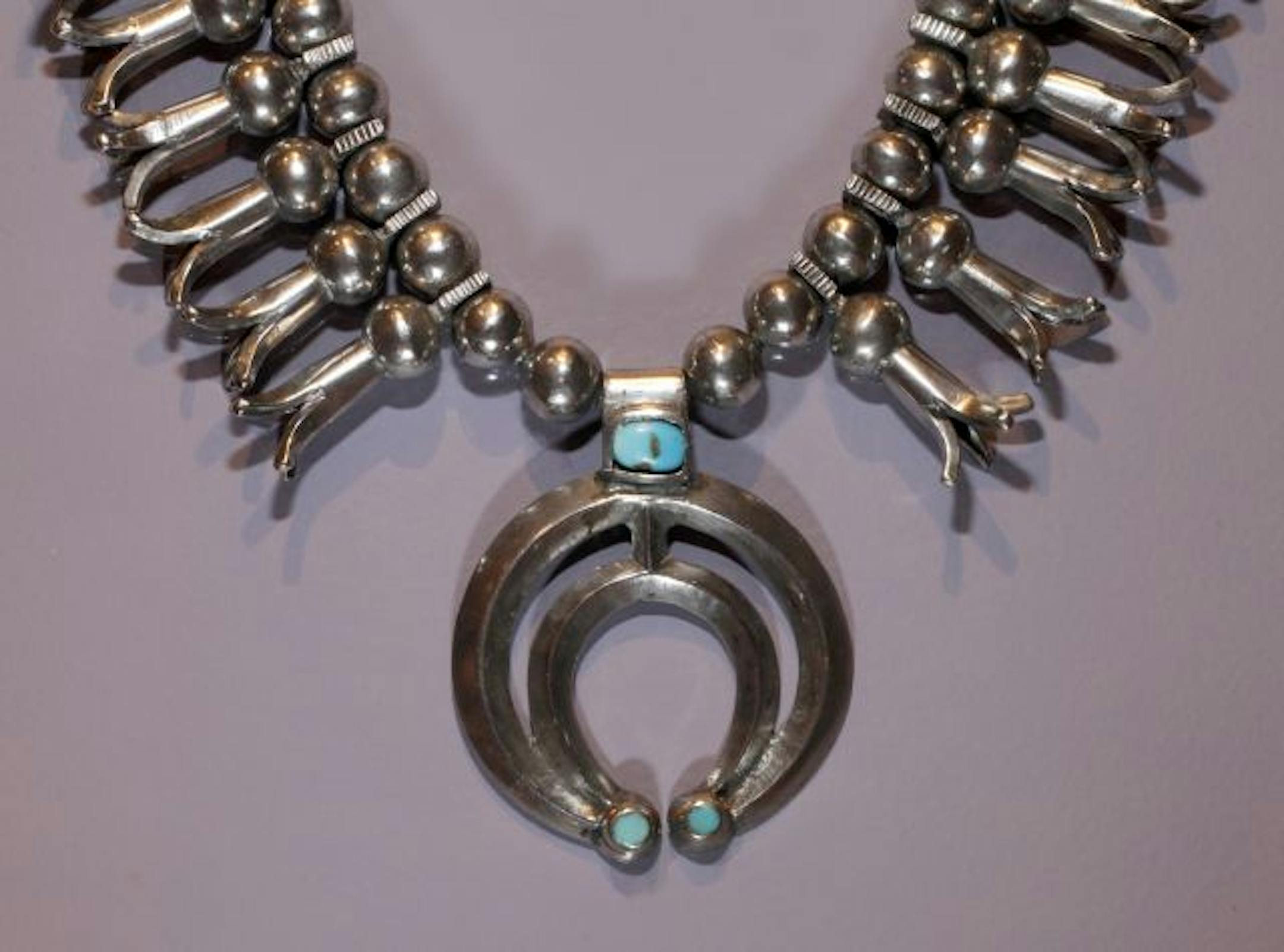 Silver and torquoise necklace, Navajo, 1900.