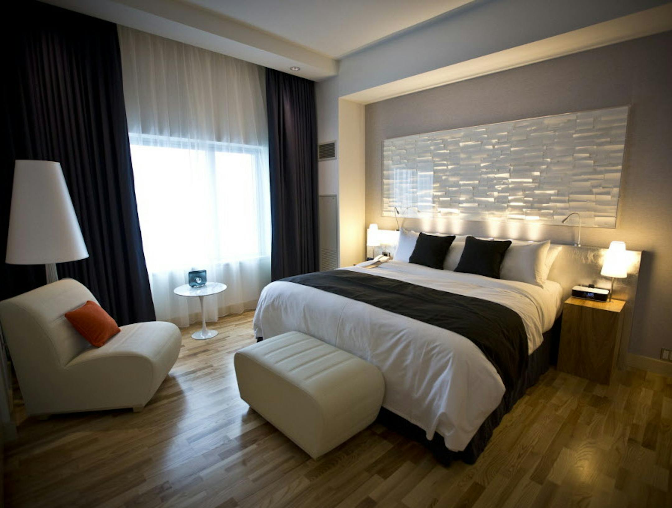 A "naturally cool" room at the new Radisson Blu at the Mall of America on Friday, March 15, 2013, in Bloomington, Minn. The Radisson Blu cost $137 million, has 500 rooms and is connected to the Mall of America through a skyway. ] (RENEE JONES SCHNEIDER * reneejones@startribune.com)