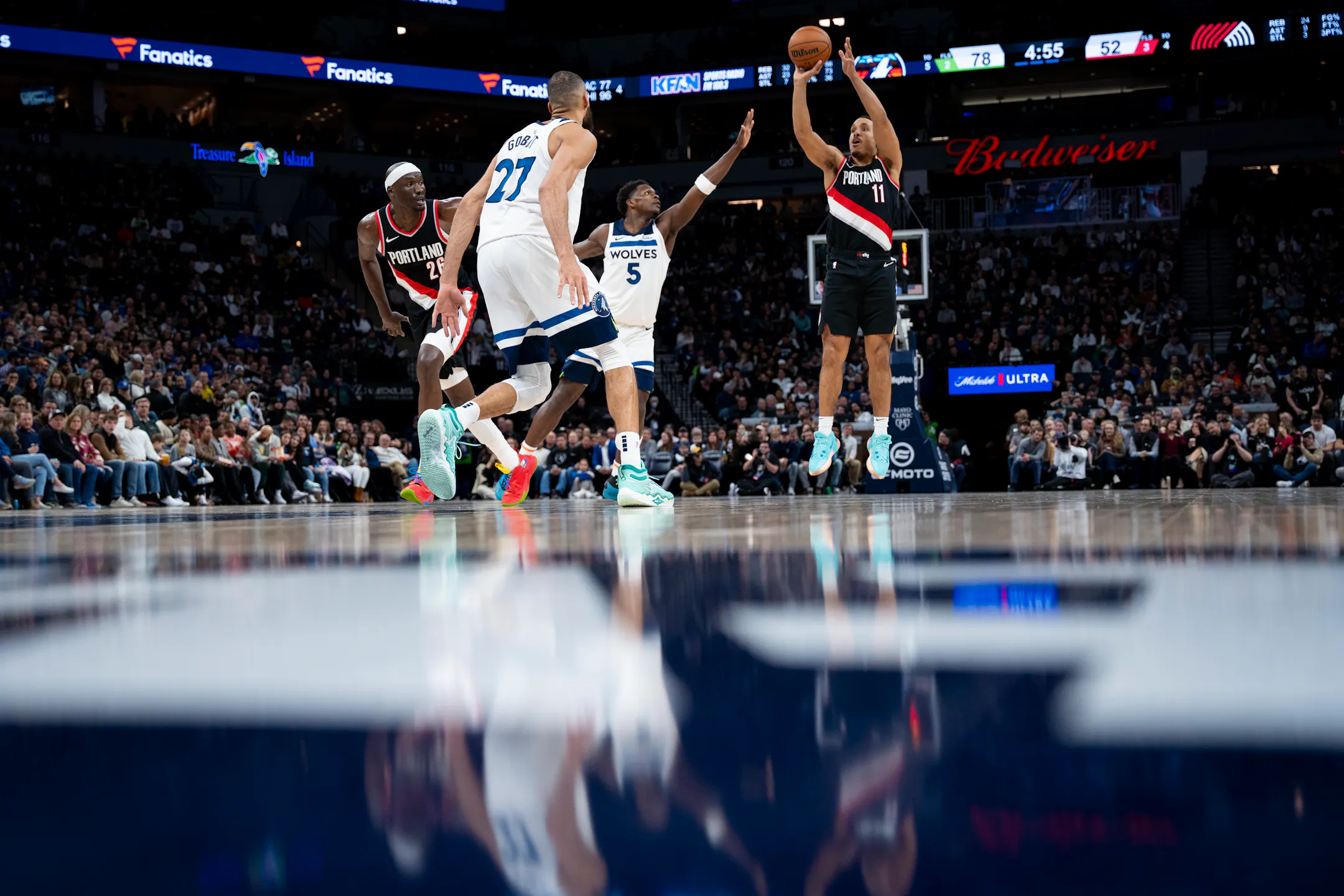 Timberwolves take it to struggling Portland, winning 116-93