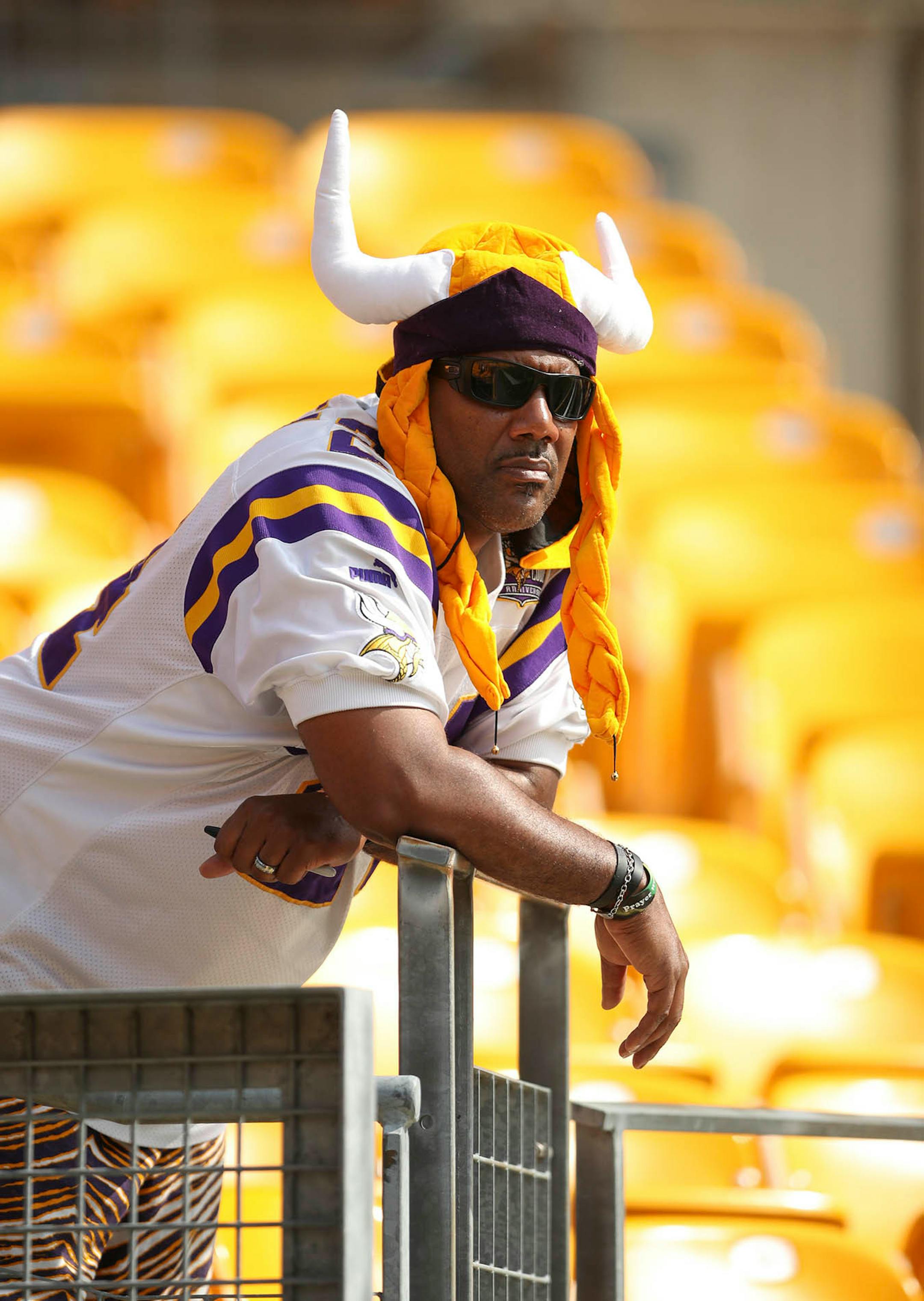 Vikings fan Charles Gilbert waited for the team to come on the field for warmups before their game against the Steelers.
