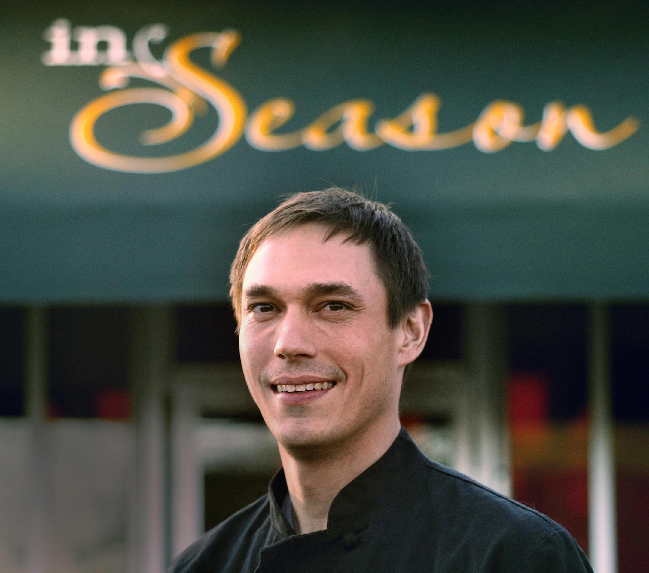 Don Saunders, In Season, 5416 Penn Av. S. one of five area chefs that share tips for making great meals with Thanksgiving leftovers [ TOM WALLACE &#x201a;&#xc4;&#xa2; twallace@startribune.com _ Assignments #20020651A_ November 15, 2011_ SLUG: rn1124_ EXTRA INFORMATION: Names (CQ) by Rick Nelson and chefs, Beth Fisher, Wise Acre Eatery, 5401 Nicollet Av. S., 612-354-2577, Ann Kim, Pizzeria Lola, 5557 Xerxes Av. S., 612 964 5633, Ben Pichler, Grand Cafe, 3804 Grand Av S., 612 432 1797, Don Saunder