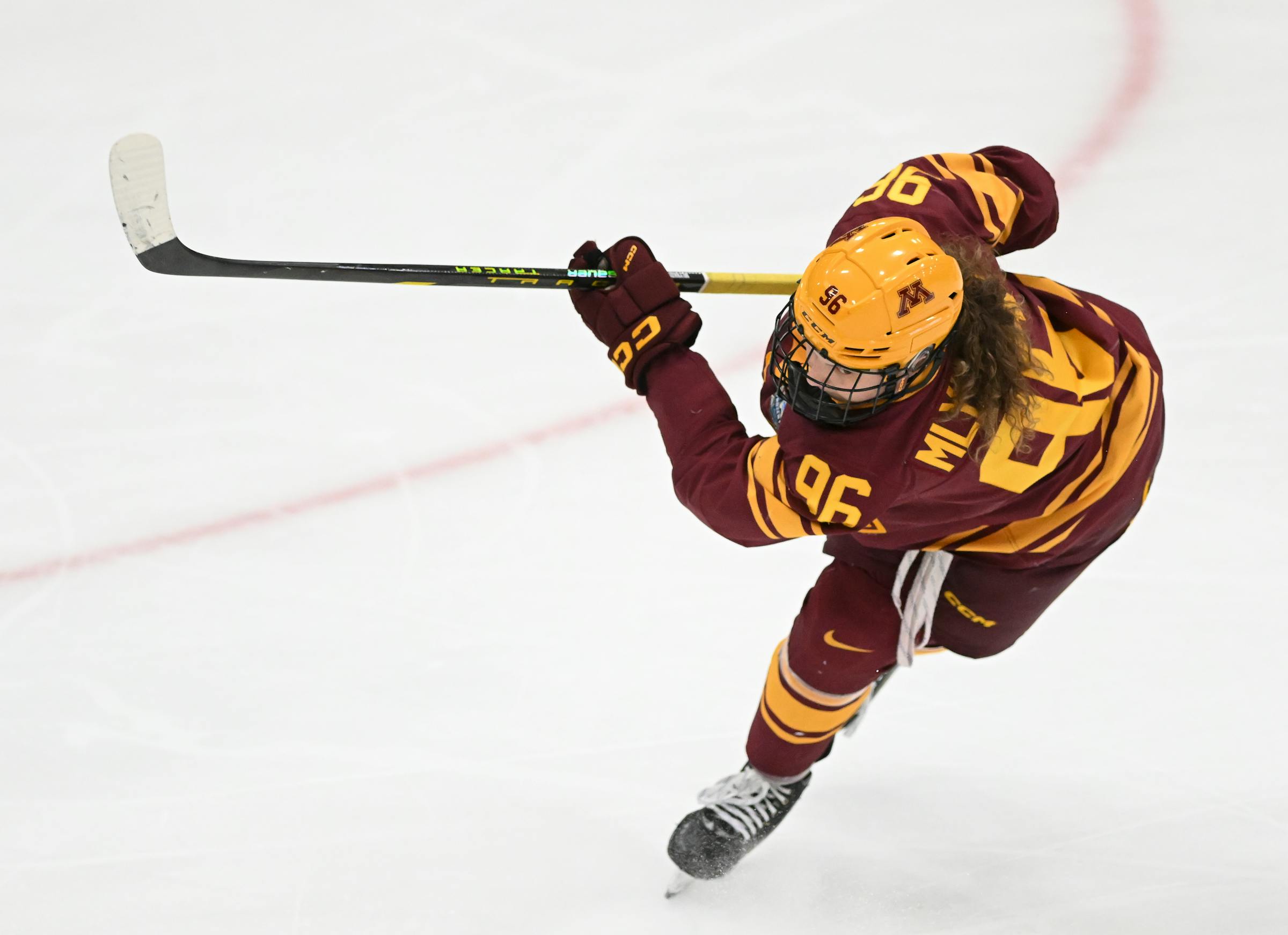 Gophers women’s hockey team sinks against Wisconsin in Frozen Four