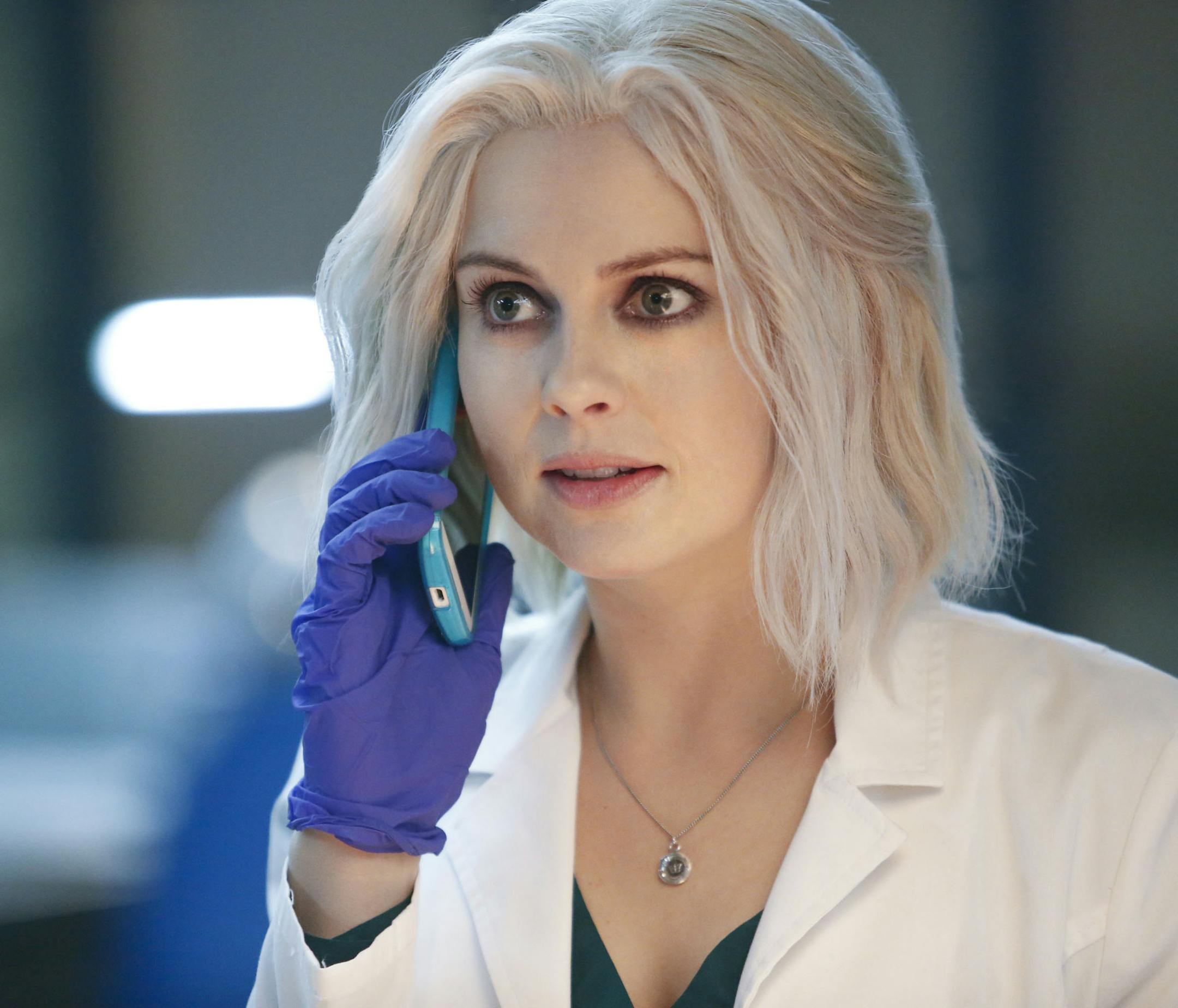 iZombie ó ìEternal Sunshine of the Caffeinated Mindî ó Image Number: ZMB214a_359.jpg ó Pictured: Rose McIver as Liv ó Photo: Bettina Strauss/The CW ó © 2016 The CW Network, LLC. All rights reserved.