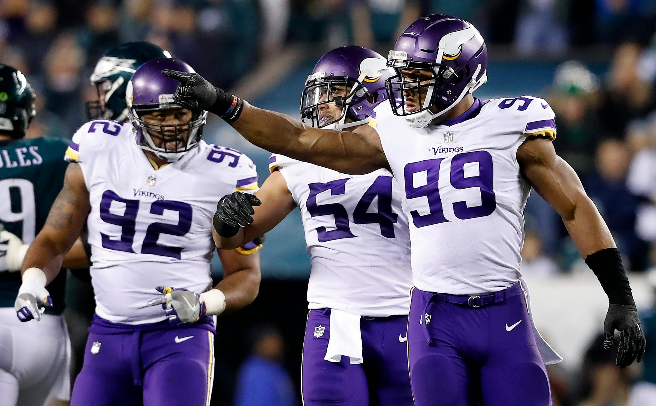 Danielle Hunter (99) is among the Vikings' defensive linemen due back next season.