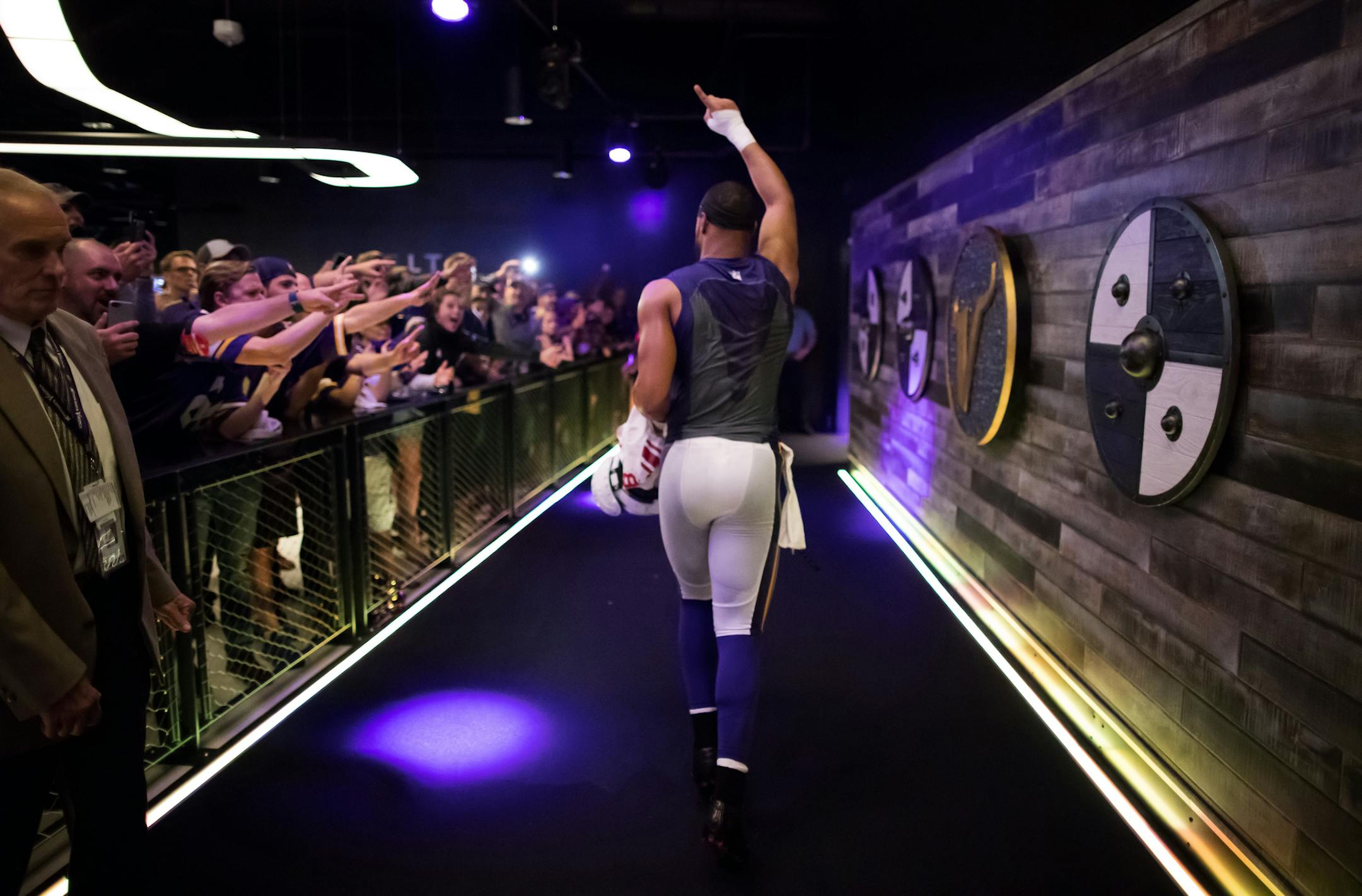 Viking shields throughout the stadium are by Minnesotaís Traumen Glasberg Designs. Theyíre modeled on historical battle shields and are part of the public art collection.Photo courtesy of the Vikings