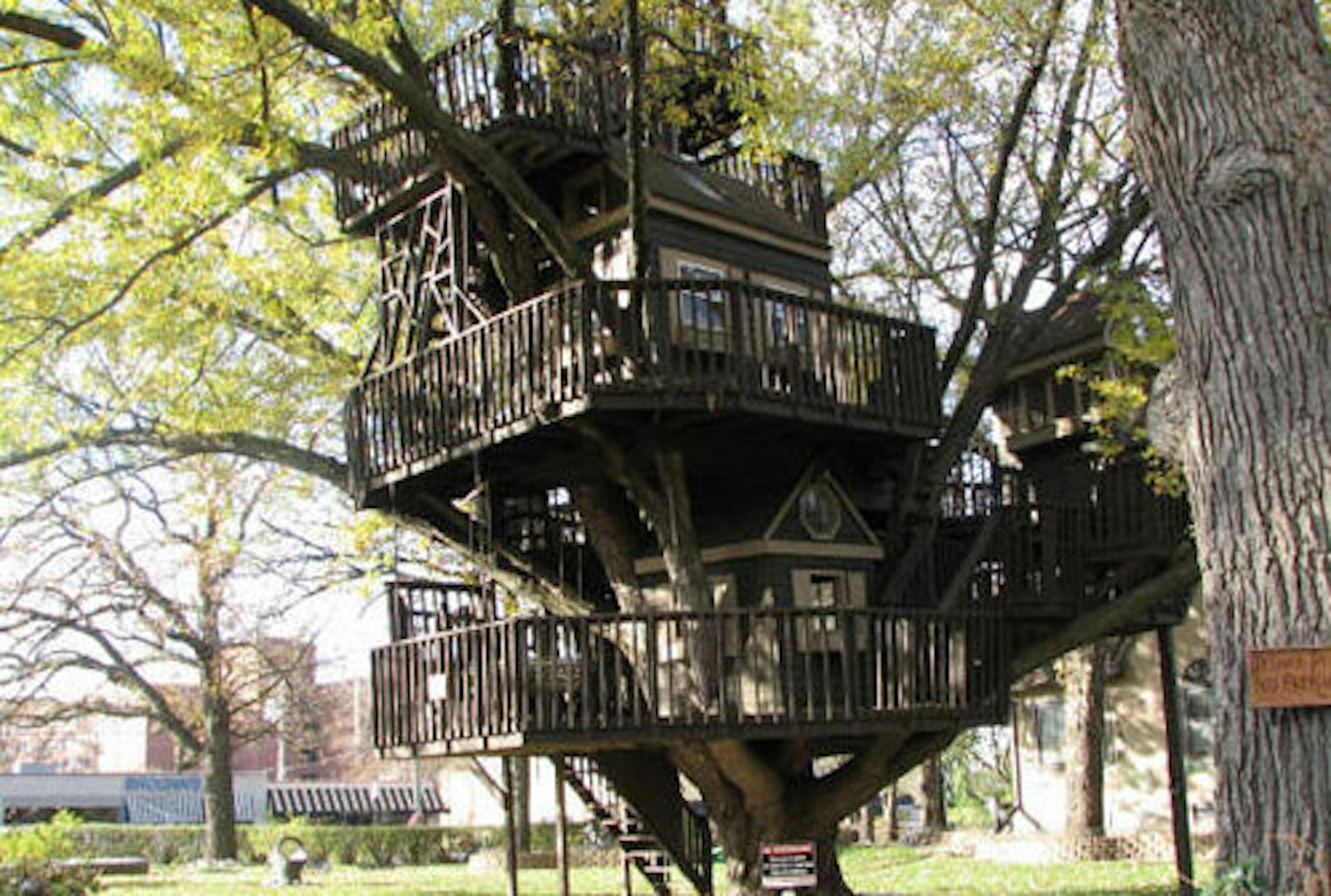 Photo by Mark Tucker courtesy of the St. Louis Park Historical Society Mark Tucker's treehouse on Minnetonka Boulevard in St. Louis Park is slowly coming down after almost 30 years. ORG XMIT: MIN1404041851261322