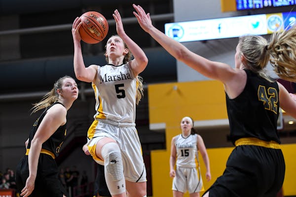 Duluth Marshall guard Gianna Kneepkens is on track to reach 3,000 career points in Friday’s game at Pine City — and now her parents can attend.  