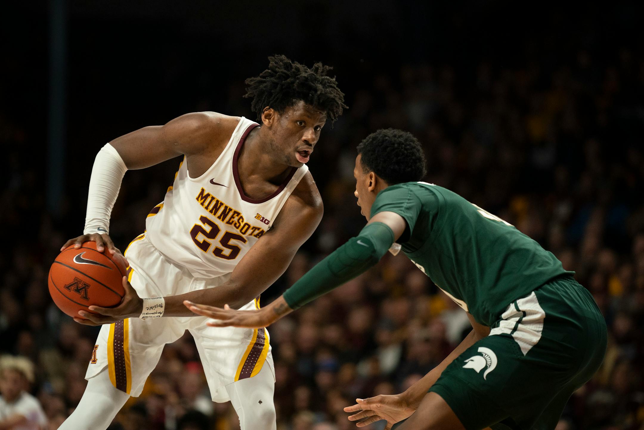 Gophers sophomore center Daniel Oturu (25) was selected to the John R. Wooden Award Late Season Top 20 list on Monday.