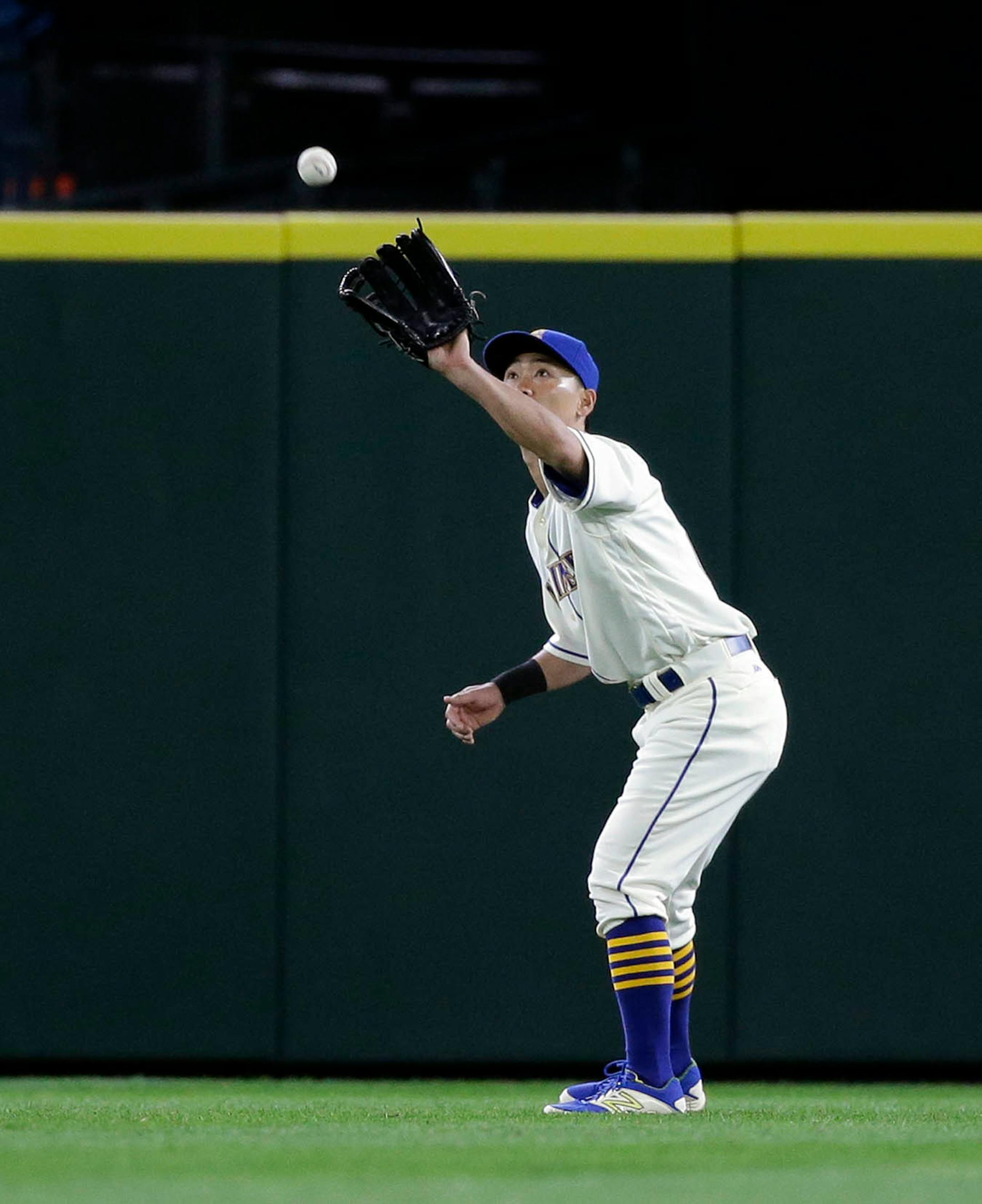 Seattle Mariners' Norichika Aoki in action against the Minnesota Twins in a baseball game Sunday, May 29, 2016, in Seattle.