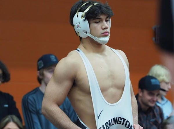 Cole Han-Lindemyer of Farmington is the reigning state champion in the 182-pound class and has a solid grasp on the No. 1 ranking at 189 pounds this y