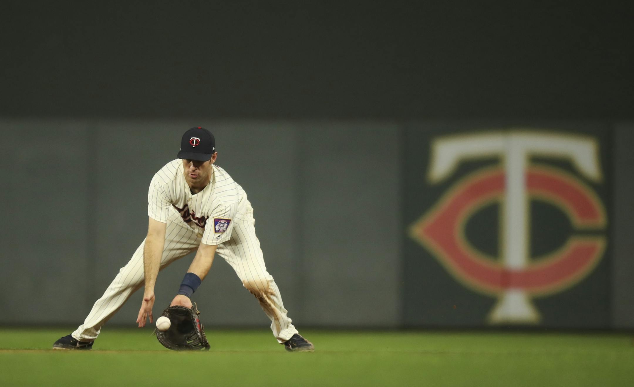 Minnesota Twins first baseman Joe Mauer (7) fielded a grounder by New York Yankees shortstop Didi Gregorius for the final out of the game Wednesday night.