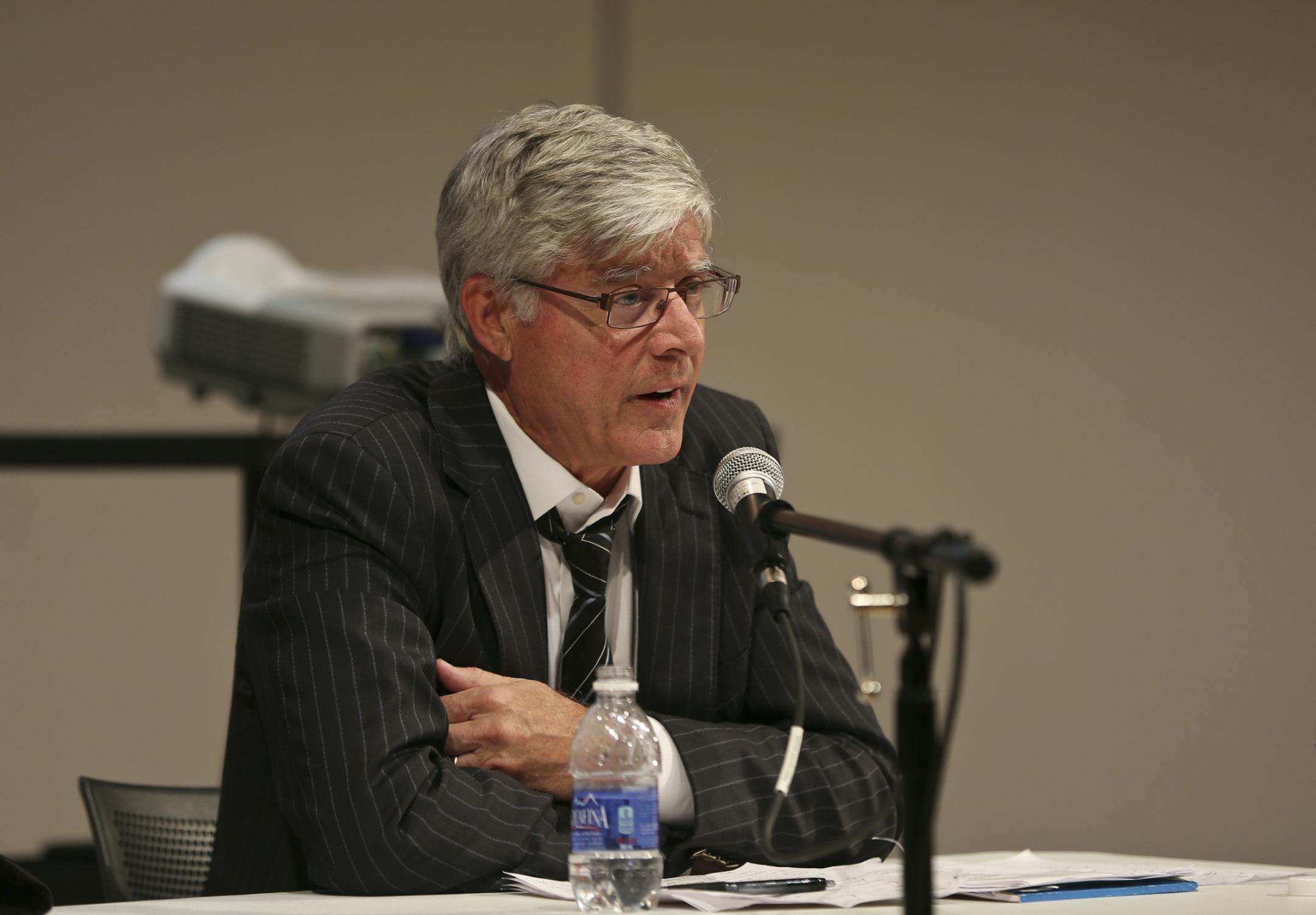 A mayoral forum based on the arts was held with several candidates for mayor of Minneapolis at the MacPhail Center in Minneapolis, Minn., on Thursday, September 12, 2013. Candidate Mark Andrew during the forum. ] (RENEE JONES SCHNEIDER • reneejones@startribune.com)