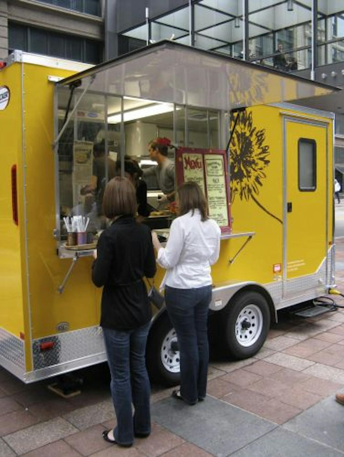 Lining up for lunch at the Dandelion Kitchen truck on Nicollet Mall.