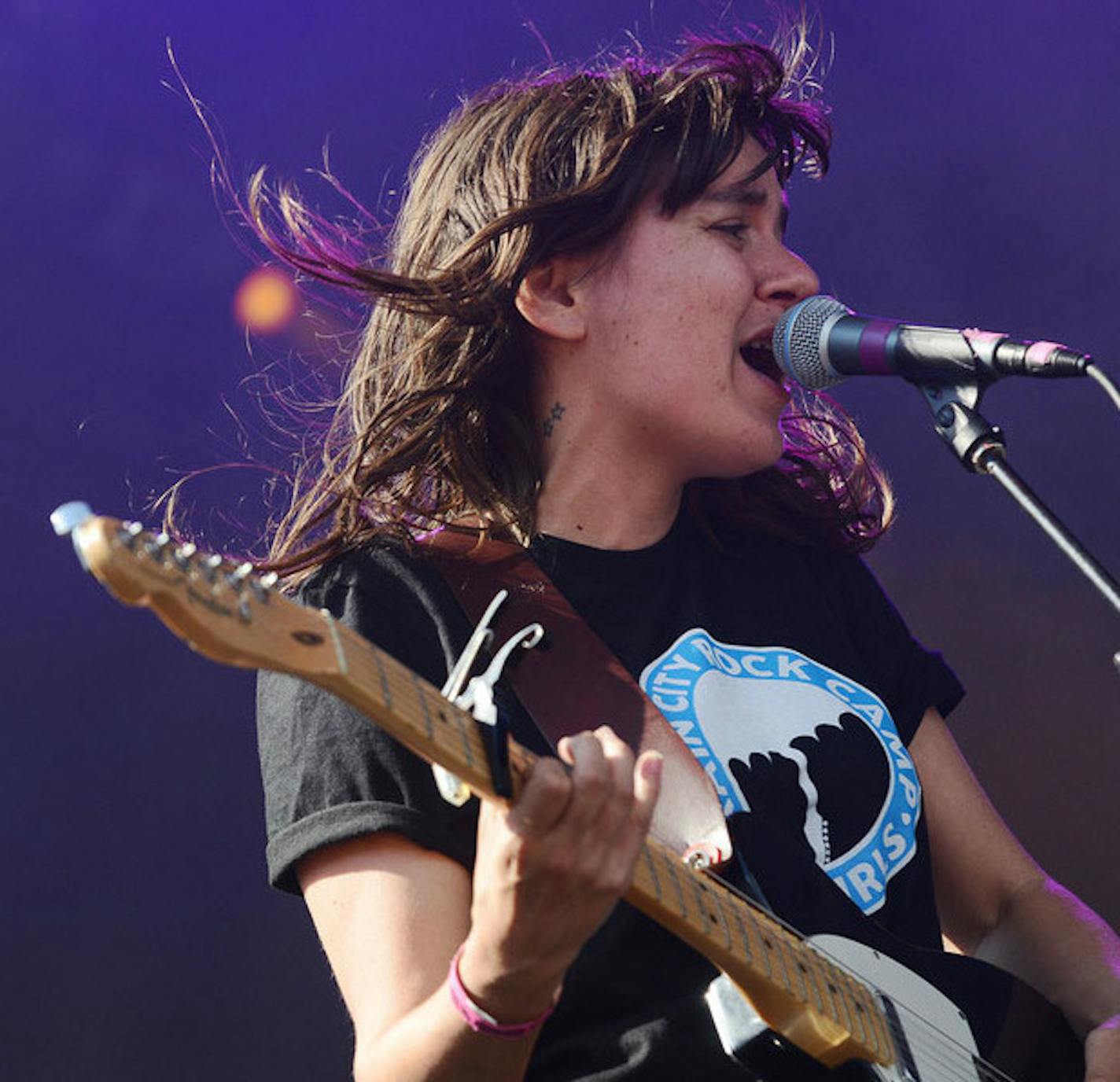 Courtney Barnett performed during Rock the Garden at the Walker Art Center in Minneapolis, Minn., on Saturday June 20, 2015. Rock the Garden features 10 bands between Saturday and Sunday along with food and drink tents. ] RACHEL WOOLF &#xe1; rachel.woolf@startribune.com ORG XMIT: MIN1506210118550125