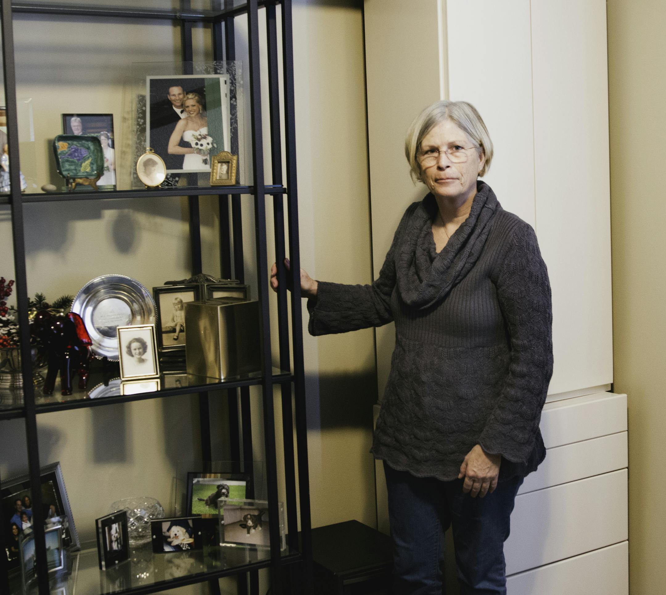 Catherine O'Connor says the gold box with her mom's ashes and other mementos keep her memory alive despite the bitter fight that ensued over her care.