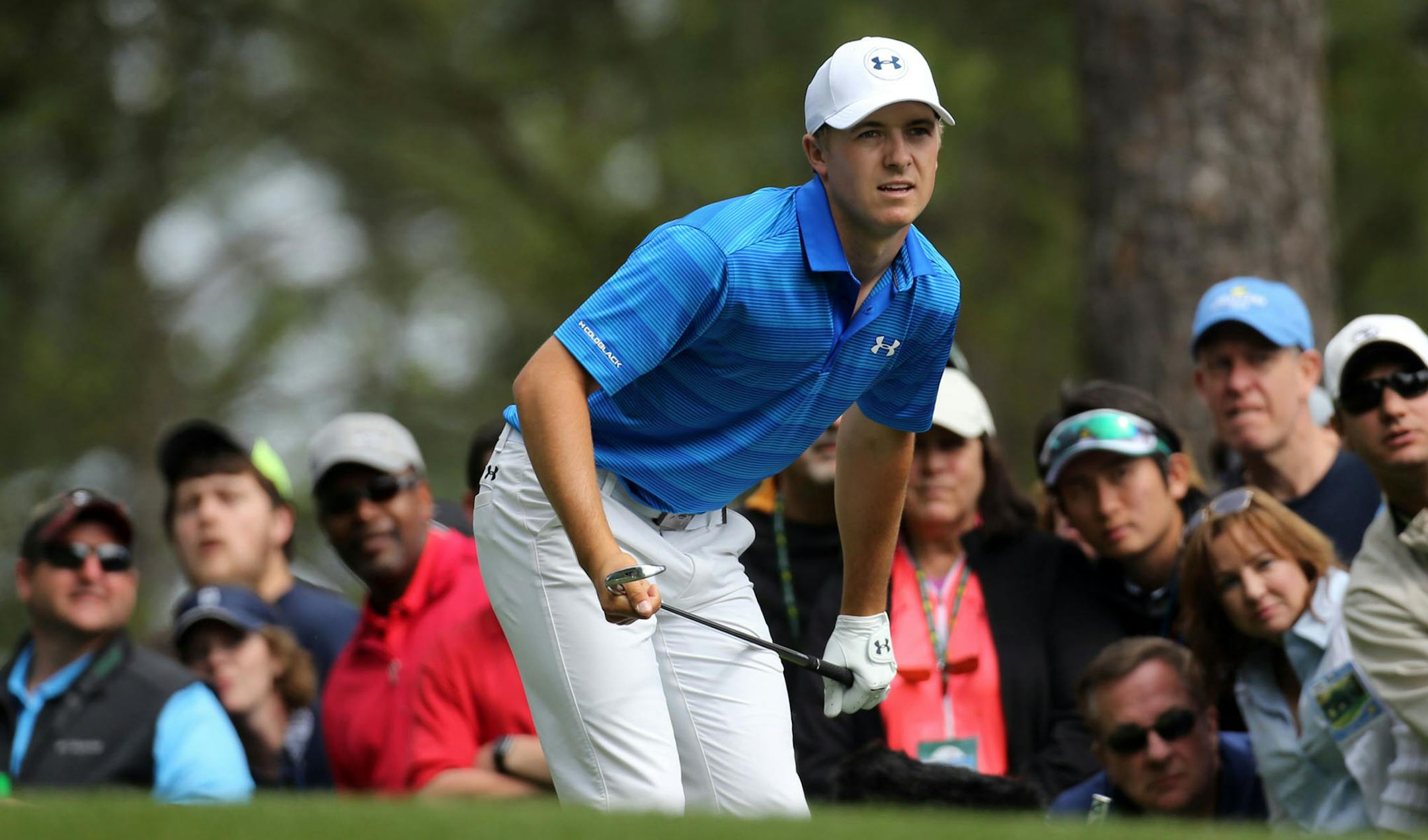 Jordan Spieth watches his shot from the fourth tee during the final round of the Masters on Sunday, April 10, 2016, at Augusta National Golf Club in Augusta, Ga. (Curtis Compton/Atlanta Journal-Constitution/TNS) ORG XMIT: 1183172