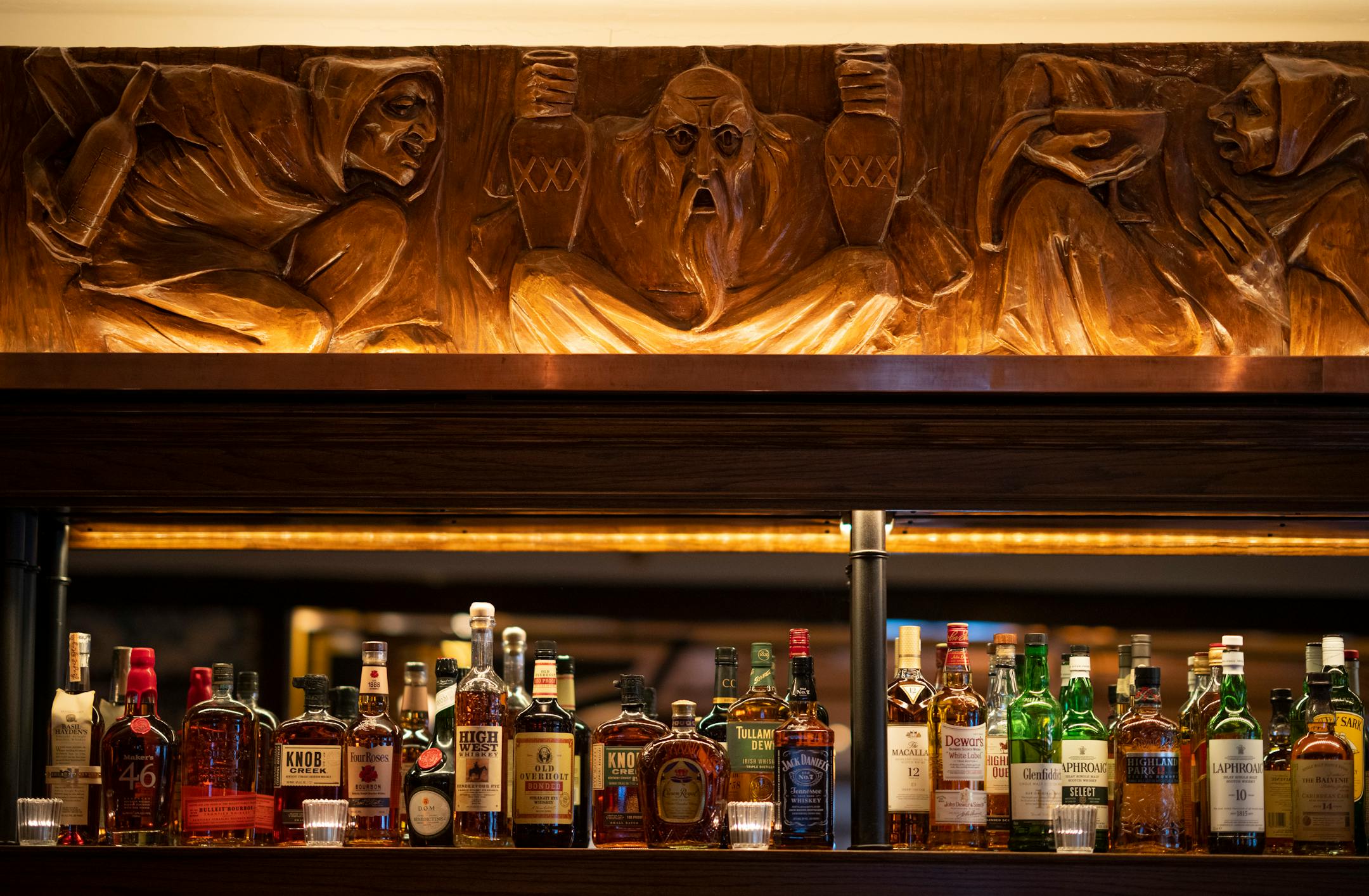 The frieze above the bar in Charlie's at the Minneapolis Club.