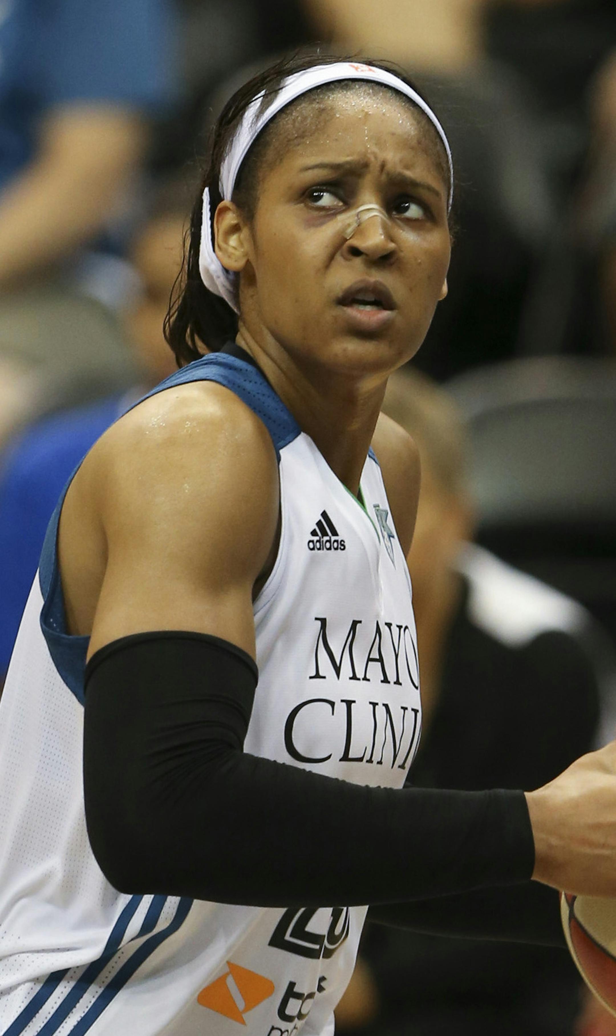Minnesota Lynx forward Maya Moore (23) lined up a second quarter shot Sunday night. ] JEFF WHEELER Ô jeff.wheeler@startribune.com The Minnesota Lynx faced the New York Liberty in an WNBA basketball game Sunday night, September 6, 2015 at Target Center in Minneapolis. ORG XMIT: MIN1509061911022978