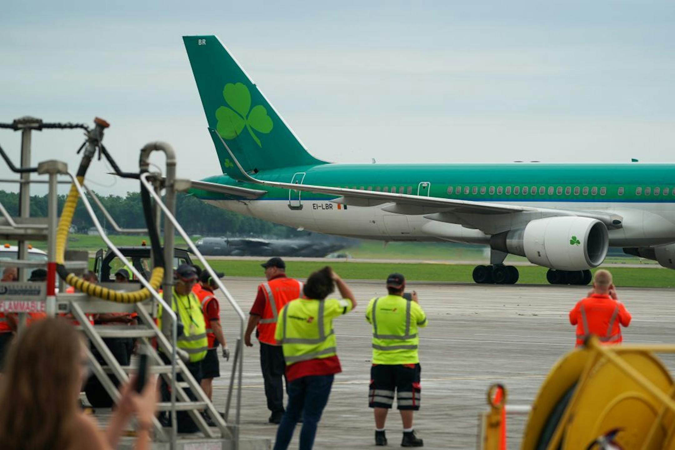 The first direct Aer Lingus flight from Dublin landed at Minneapolis St. Paul International Airport. It received a water canon welcome from the Airport fire Department and the Mall of America brought SpongeBob SquarePants and handed out gift bags. Sweet Retreat Cupcake Boutique provided specially designed cupcakes and a special cake with landmarks from Minneapolis and Dublin.