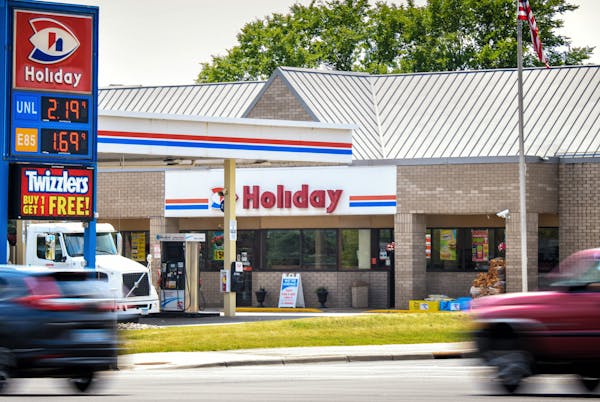 Bloomington-based Holiday Stationstores Inc. will be sold to Alimentation Couche-Tard Inc. of Laval, Quebec, in a deal announced Monday. ] GLEN STUBBE