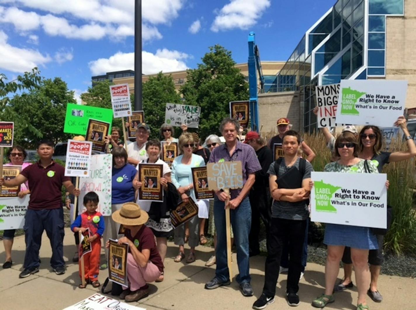 Sign-carrying protesters decrying what they consider the federal proposal&#xed;s loopholes gathered outside Sen. Amy Klobuchar&#xed;s Minneapolis office last week. They urged Klobuchar, a member of the Agriculture Committee, to reject the new bill in its current form. A demonstration is planned at Franken&#xed;s office next week, when the bill is supposed to be considered on the Senate floor