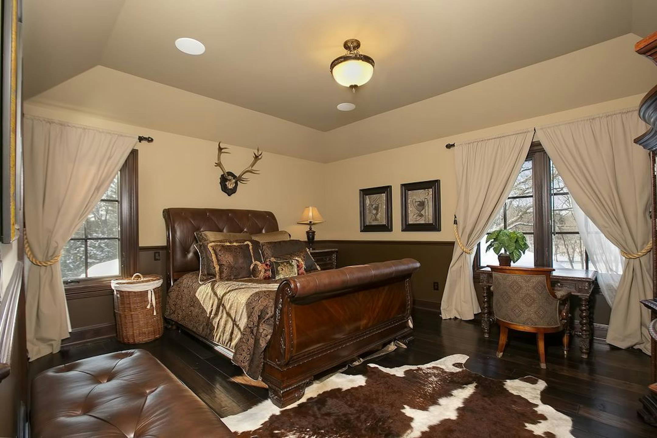 Another bedroom.