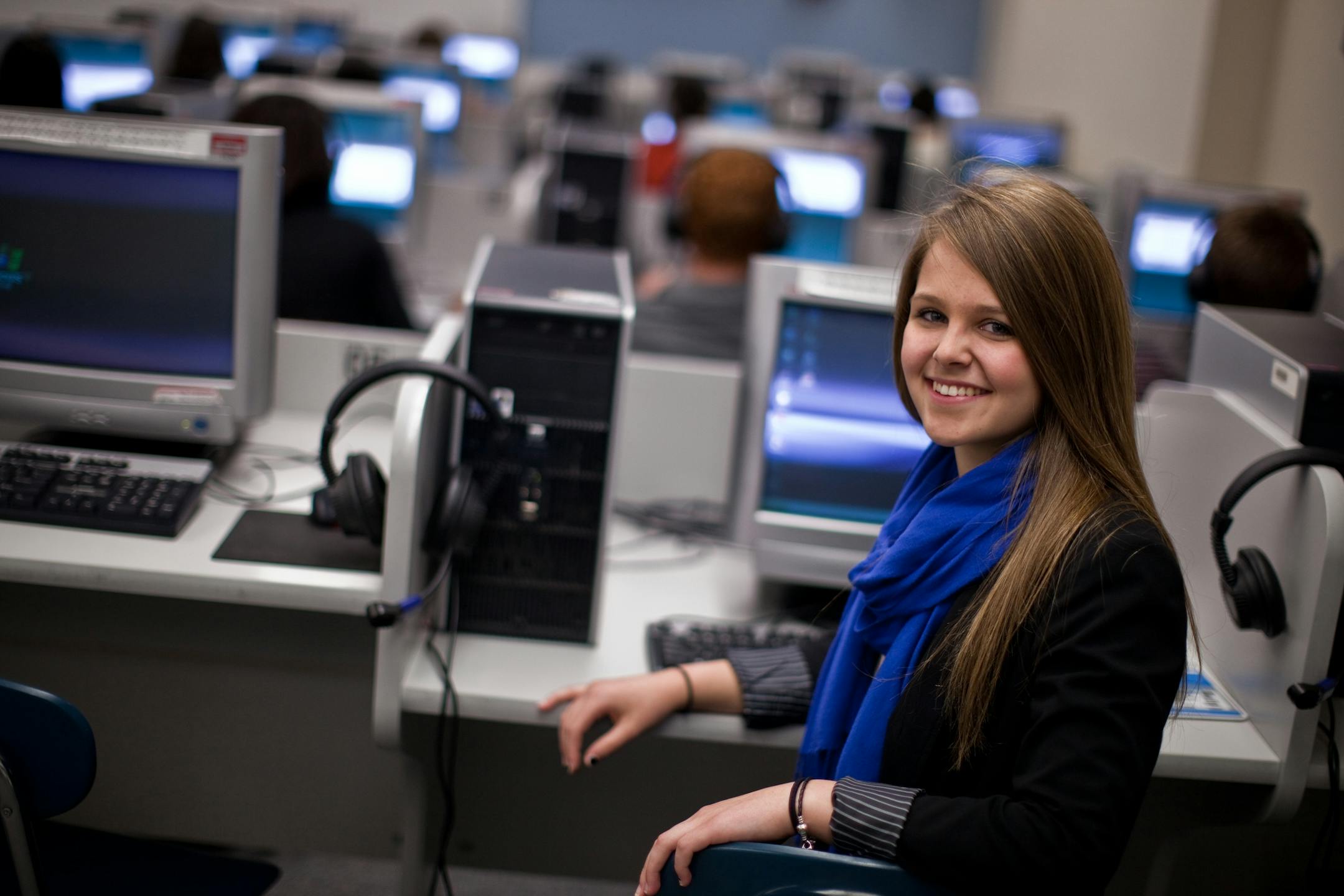 Morgan Lundblad, 18, a senior at Homewood-Flossmoor High School, sits at desk in her Spanish classroom in Flossmoor, Illinois, April 5, 2012. She applied to 12 colleges and got accepted to some, denied by others and is on the wait-listed for Harvard, her dream school. (Zbigniew Bzdak/Chicago Tribune/MCT)
