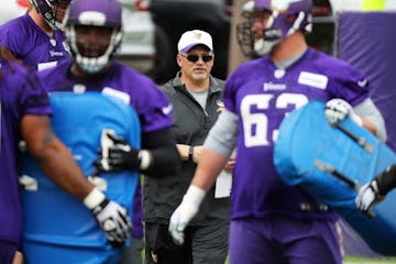 Vikings offensive line coach Tony Sparano died Sunday. The team has cancelled today's practice for his memorial service.