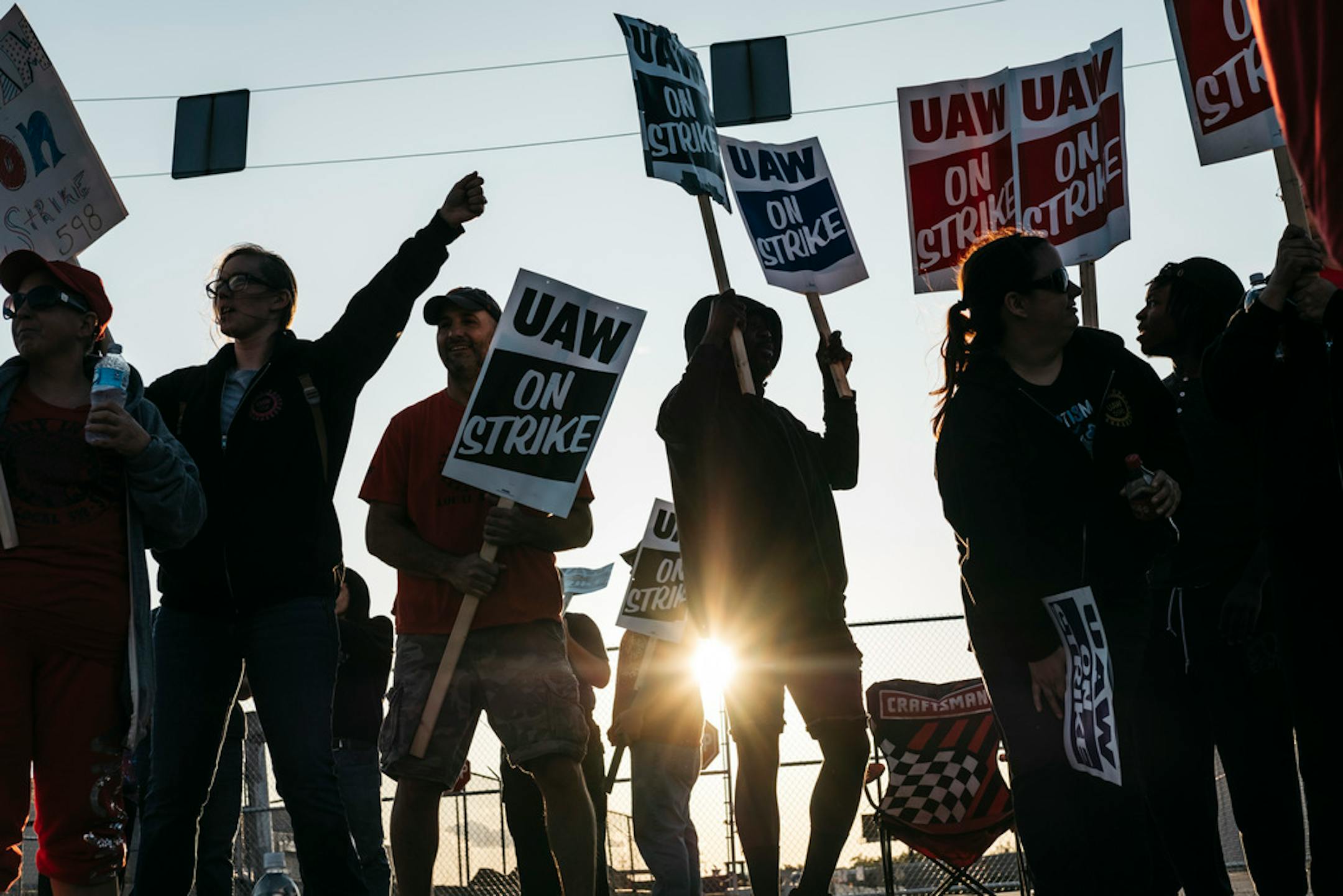 United Automobile Workers members and supporters picket outside the General Motors Flint Metal Center in Flint, Mich., Sept. 23, 2019.