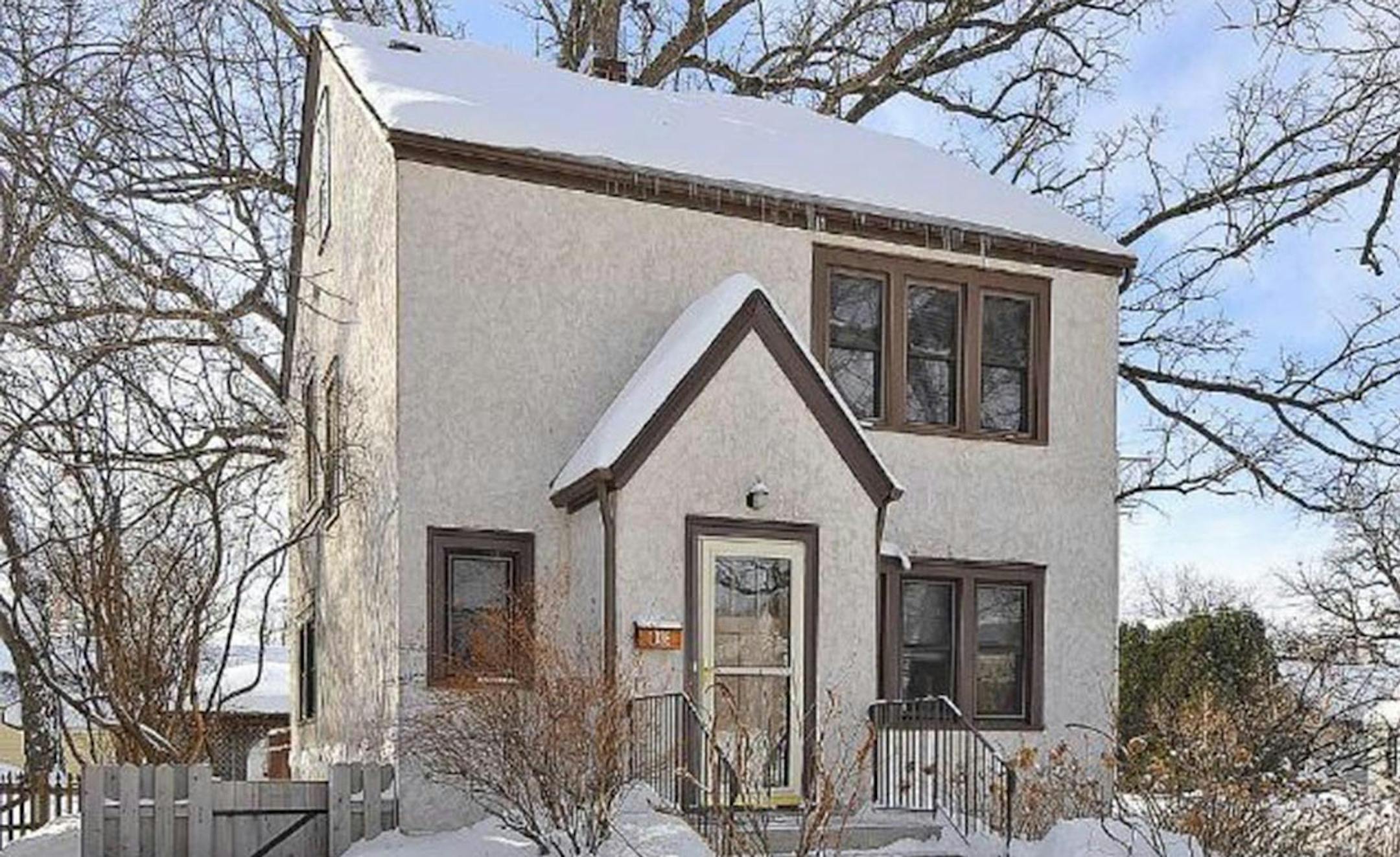 ... St. Paul
Built in 1925, this three-bedroom, two-bath house located in the Highland neighborhood has 1,604 finished square feet and features three bedrooms on one level, hardwood floors, crown molding, full finished basement, new windows, roof and driveway, fenced yard and a two-car detached garage. Listed by Dan Theisen, Edia Realty, 651-248-5717.