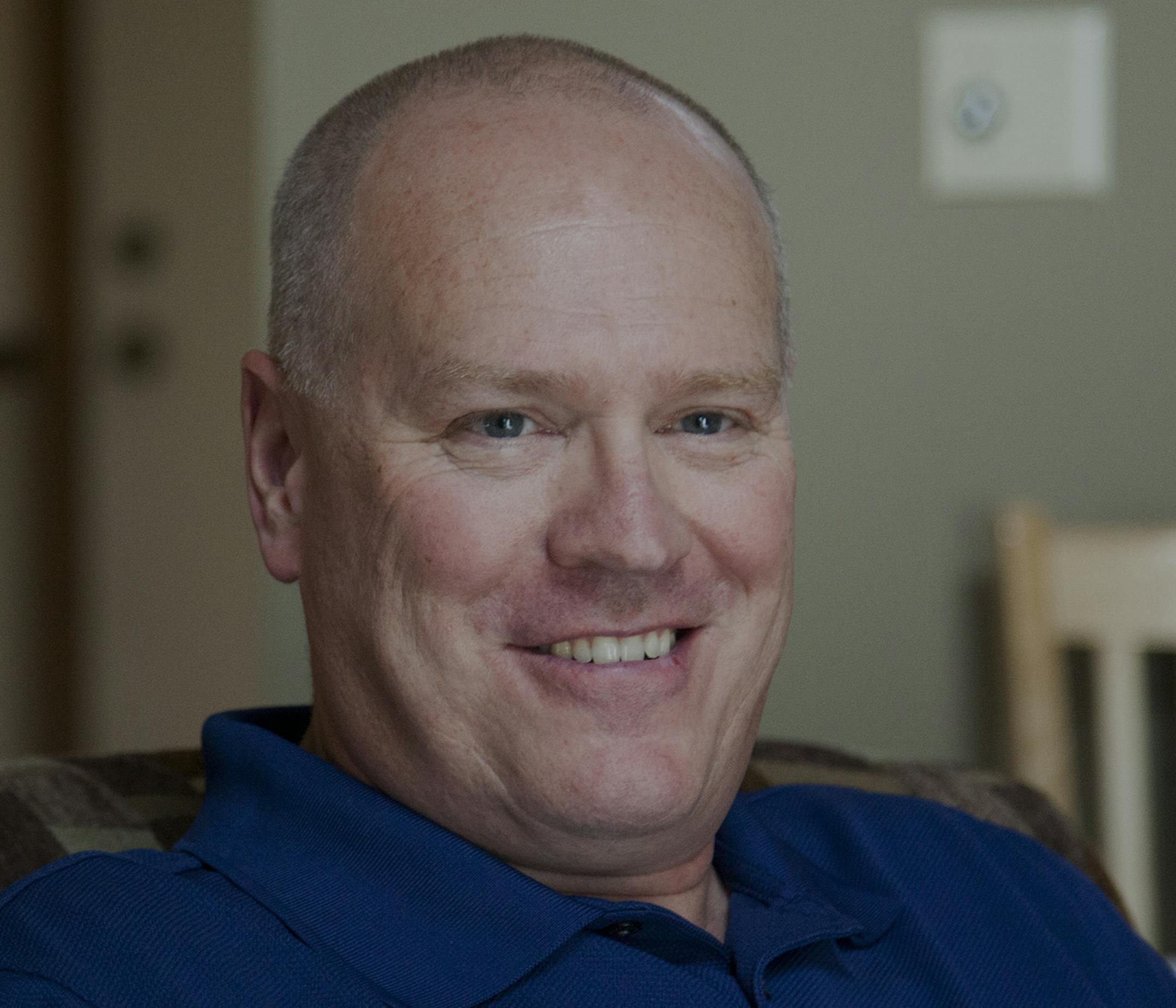 ( still from video ) Bob Renning from Woodbury, MN was the good samaritan who pulled a man ( Mike Johannes ) from a burning vehicle on 35W and Co. Rd. D in New Brighton Sunday night, according to the State Patrol. ] Shelly Yang, star Tribune, Monday , June 30, 2014