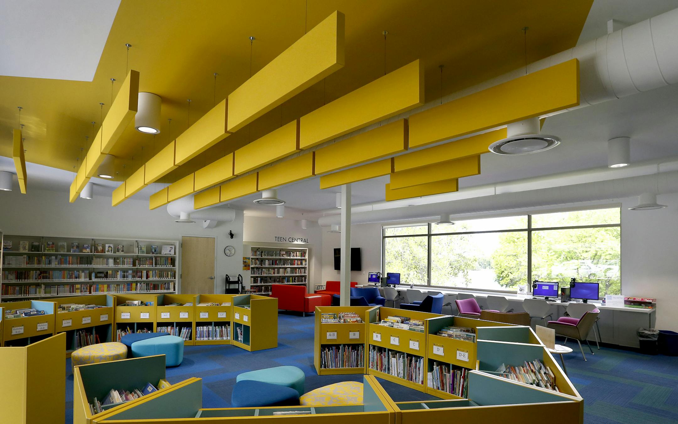 The new Victoria Public Library in Victoria, MN. ] CARLOS GONZALEZ cgonzalez@startribune.com, May 12, 2015, Victoria, MN, Victoria Public Library, Leo A. Daly Inc., say it's the state-of-the-art when it comes to the digital library of tomorrow, with a bunch of cutting edge design features.