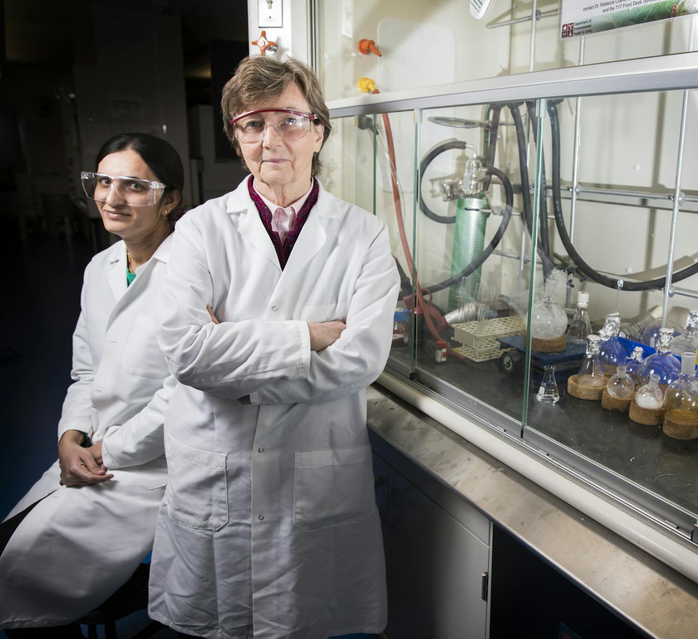 Gunda Georg, right, poses for a photo with chemist Shameem Syeda inside their lab. ] LEILA NAVIDI &#xef; leila.navidi@startribune.com BACKGROUND INFORMATION: Gunda Georg, PhD, head of the Department of Medicinal Chemistry at the University of Minnesota inside her lab in Minneapolis on Wednesday, February 21, 2018. A research team at the University of Minnesota may have discovered one of the first viable birth control methods for men. And they found it in an unusual source: an ancient plant extra