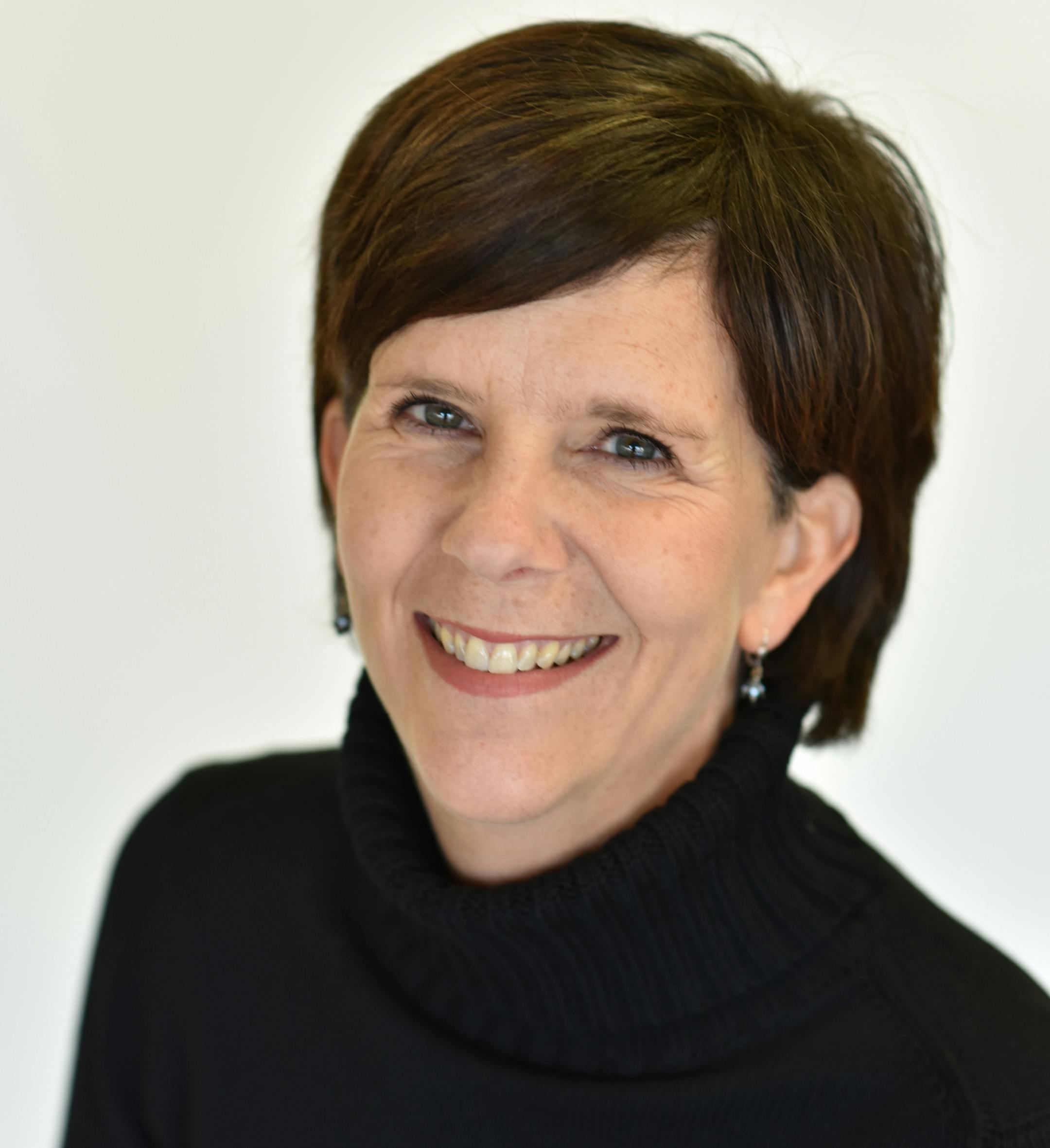 Executive Director Lori Kratchmer