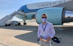 CBS White House Correspondent Ben Tracy says “the seats are nothing fancy” on Air Force One — but “the food is fantastic.”