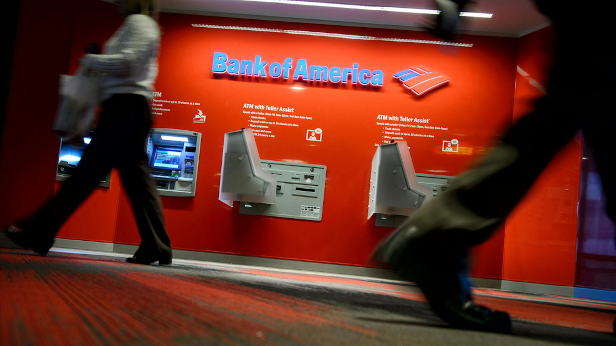 Bank of America's new locaton in the IDS Skyway. Bank of America is planning a big expansion in the Twin Cities, the heart of Wells Fargo and U.S. Bank country. ] GLEN STUBBE * gstubbe@startribune.com Tuesday, February 16, 2016