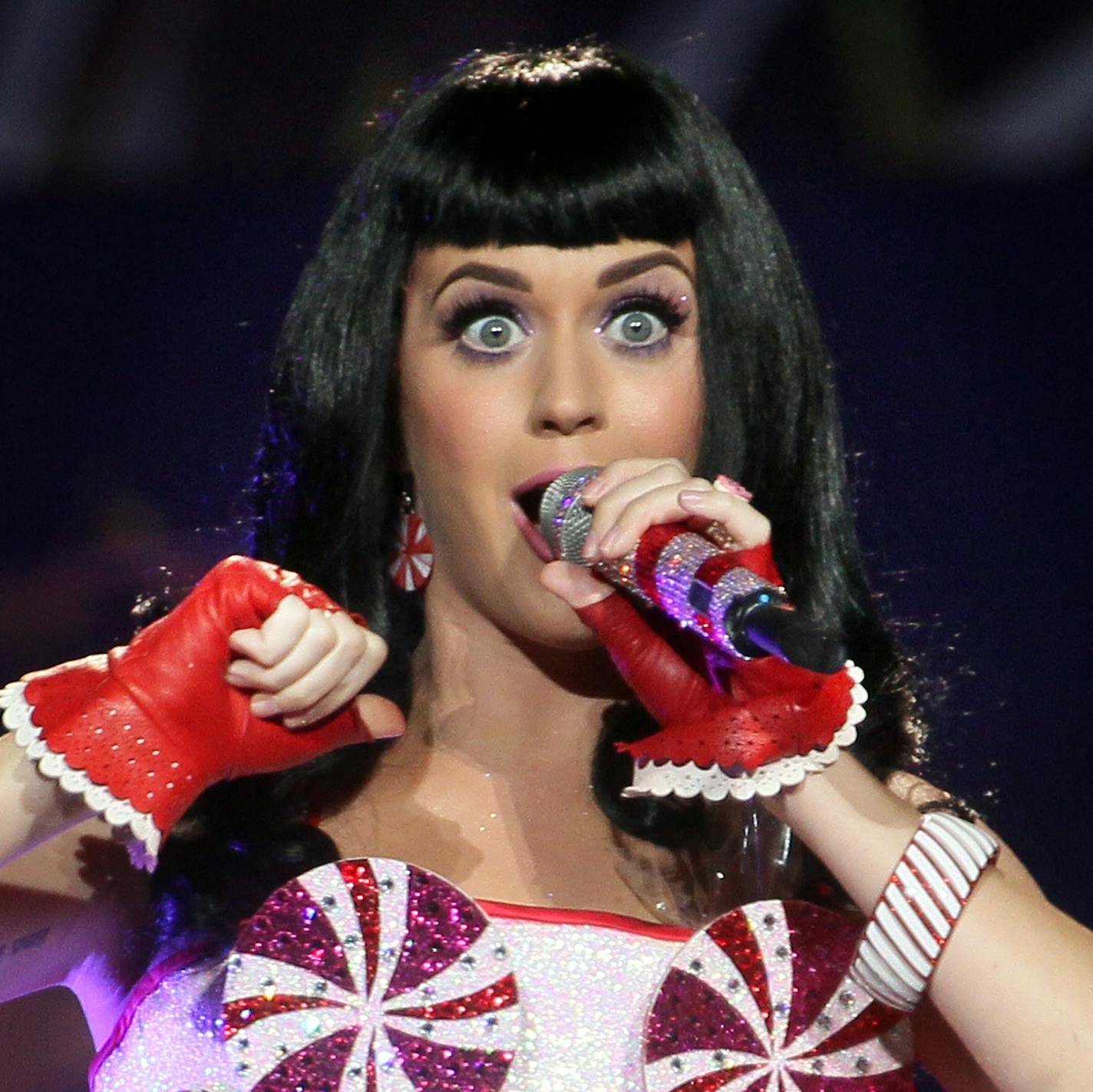 Katy Perry performed at the Xcel Energy Center in St. Paul, Minn. on Tuesday, August 23, 2011. ] (RENEE JONES SCHNEIDER/reneejones@startribune.com) Katy Perry ORG XMIT: MIN2012103011231594