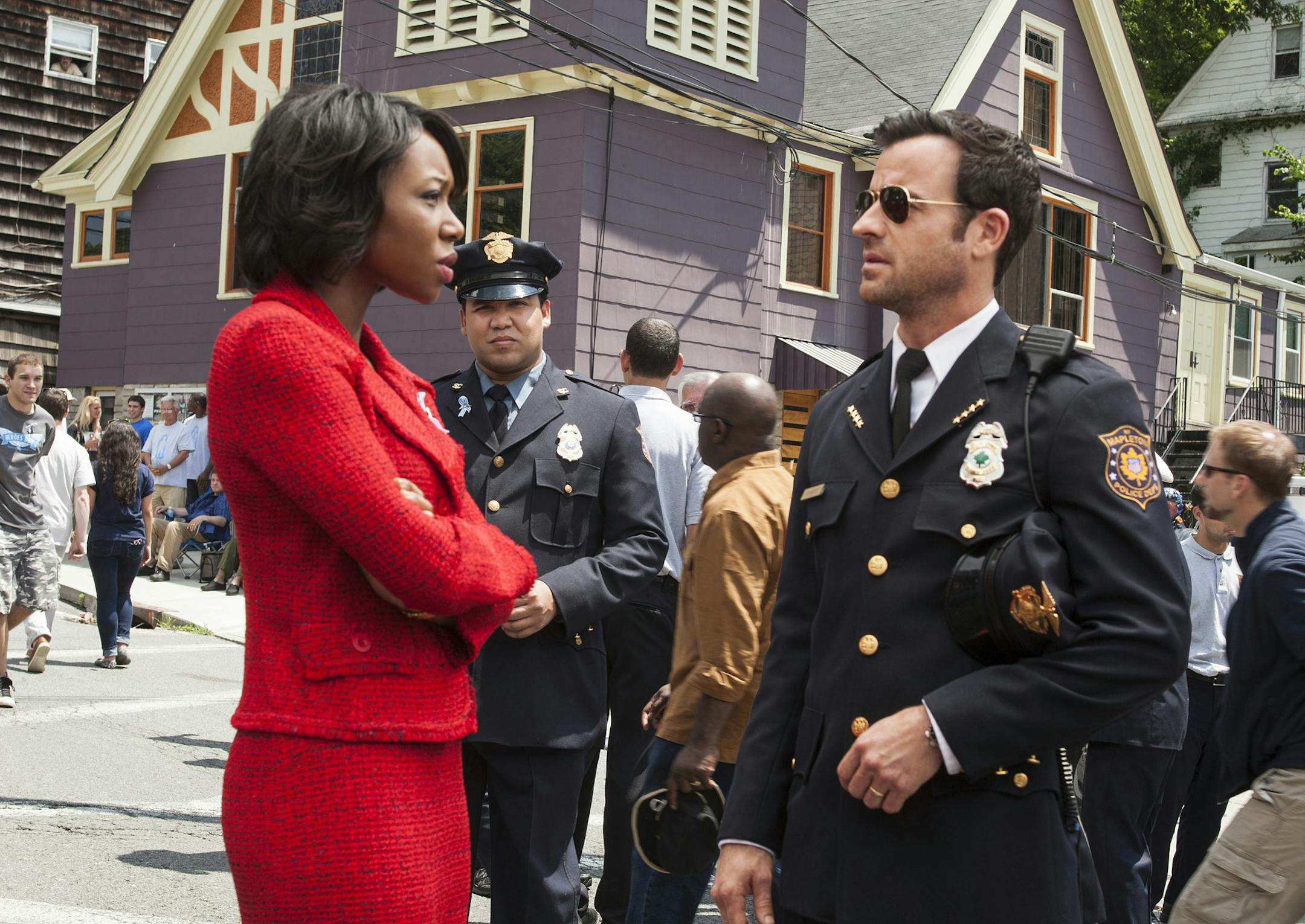 Justin Theroux- Kevin Amanda Warren- Mayor Lucy Warburton in "The Leftovers"