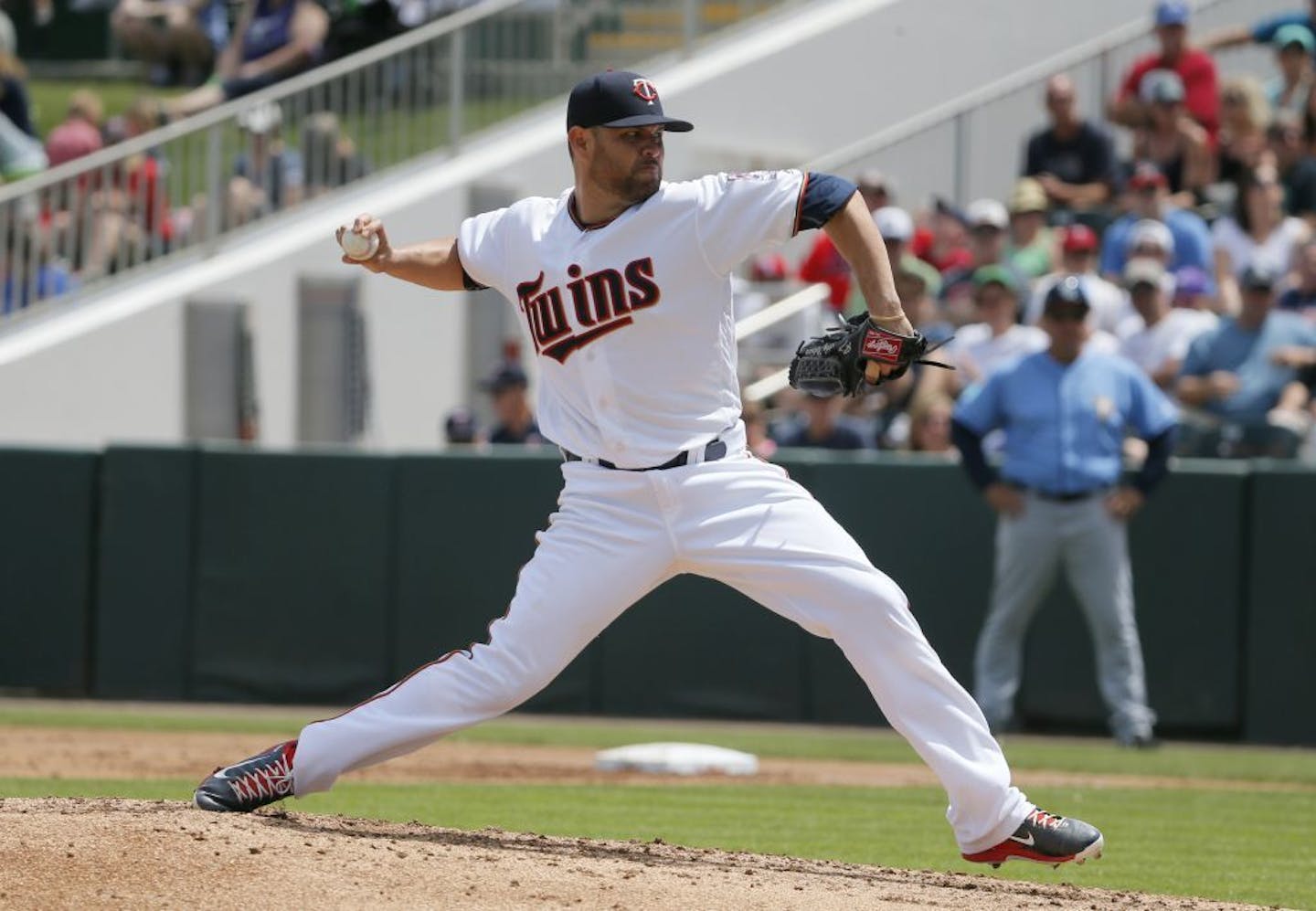 Minnesota Twins' Ricky Nolasco works against the Tampa Bay Rays in the second inning of a spring training baseball game, Wednesday, March 23, 2016, in Fort Myers, Fla.